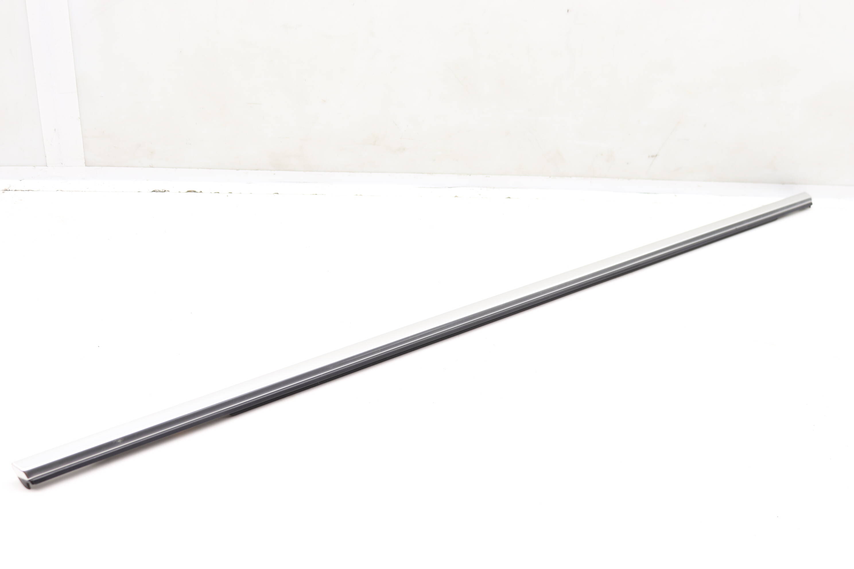 Exterior Door Window Slot Seal / Trim 4M0853763