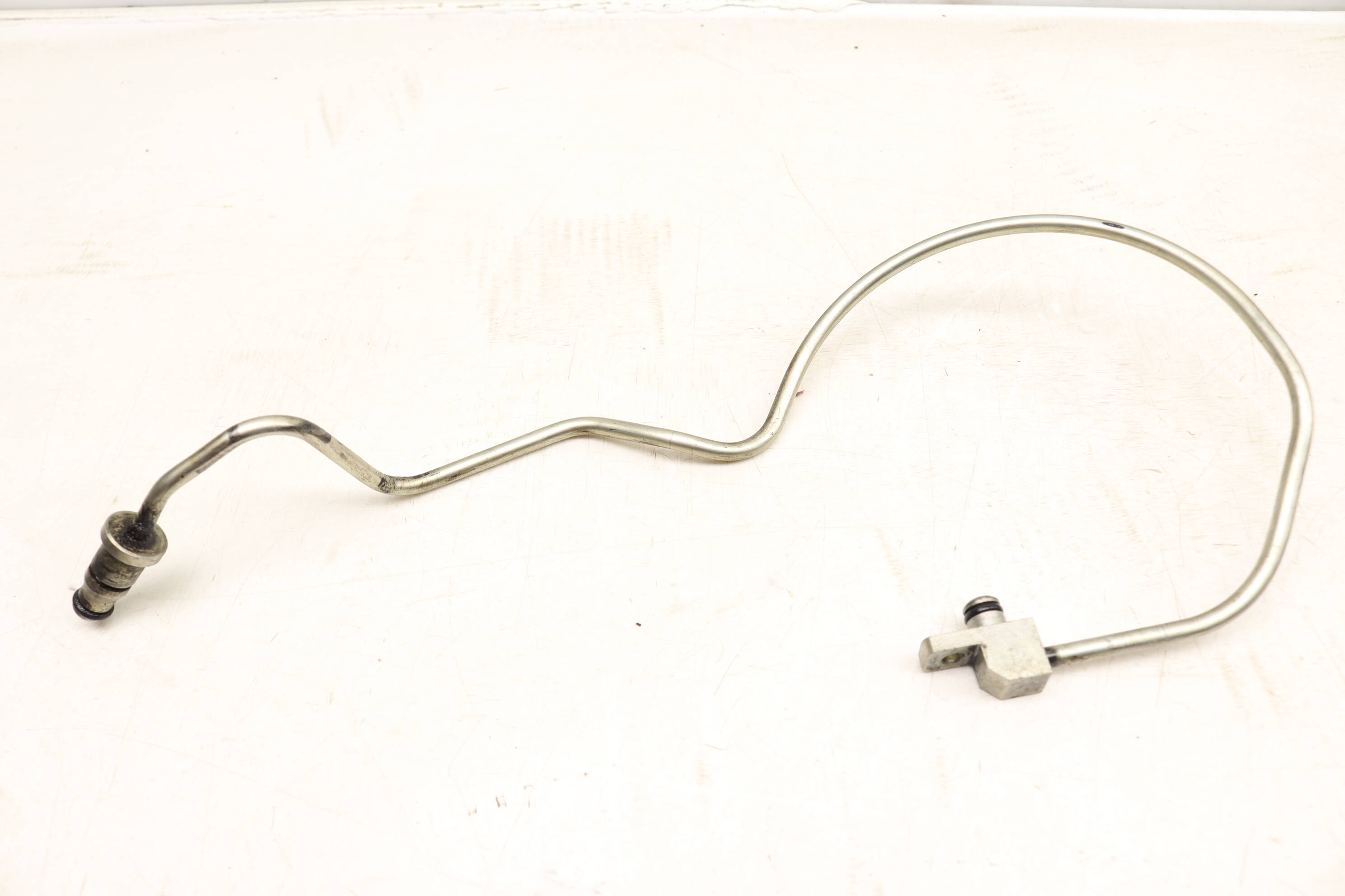 Clutch Line / Pipe / Tube 06E141025C 95811602700