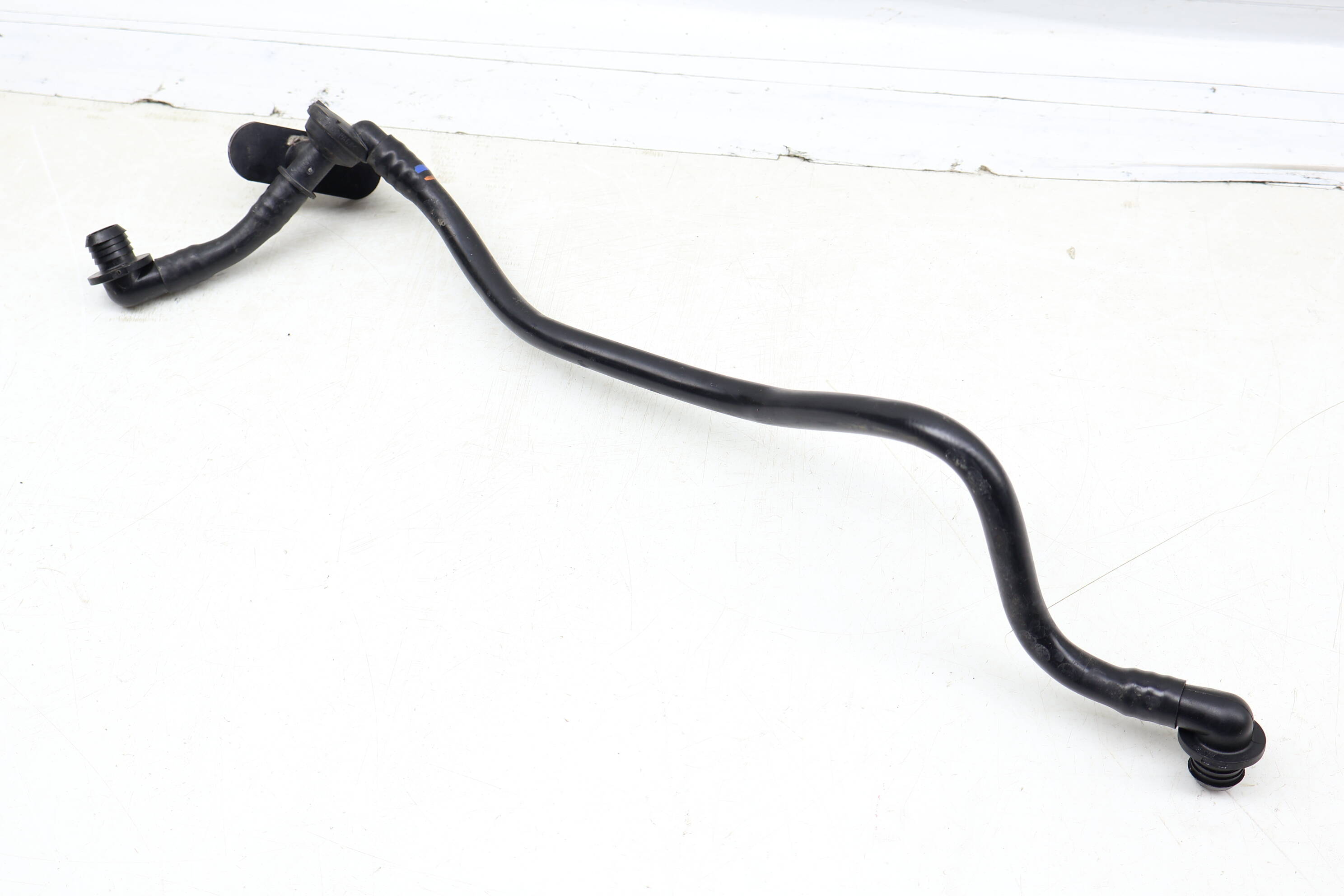 Audi Brake Booster Vacuum Line / Hose 4G1611931D