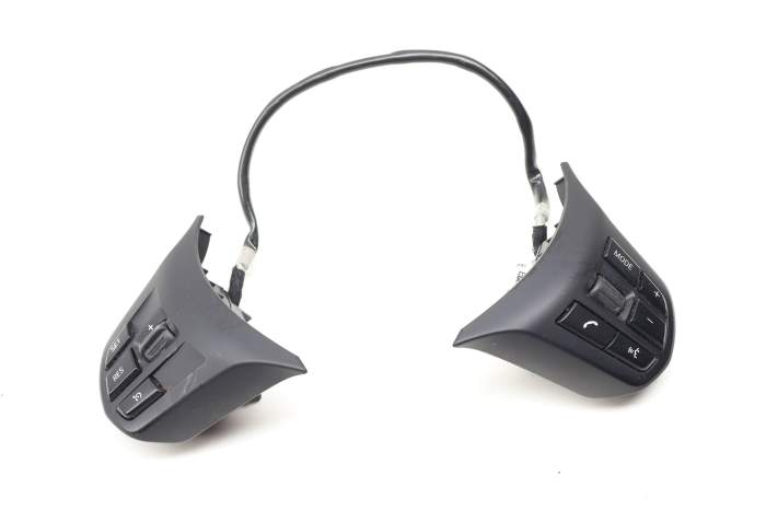Steering Wheel Switch Set 61319313891 main product photo