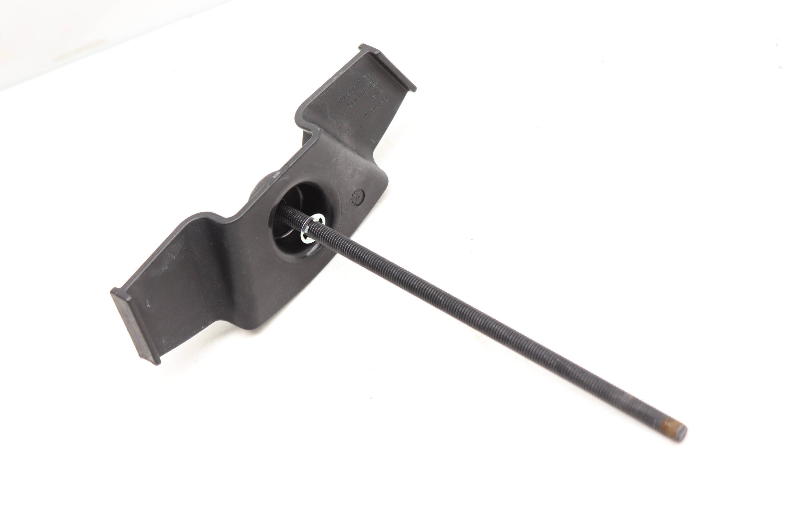 Spare Tire Fastener / Tie Down Bolt 7P0601233 95836253300