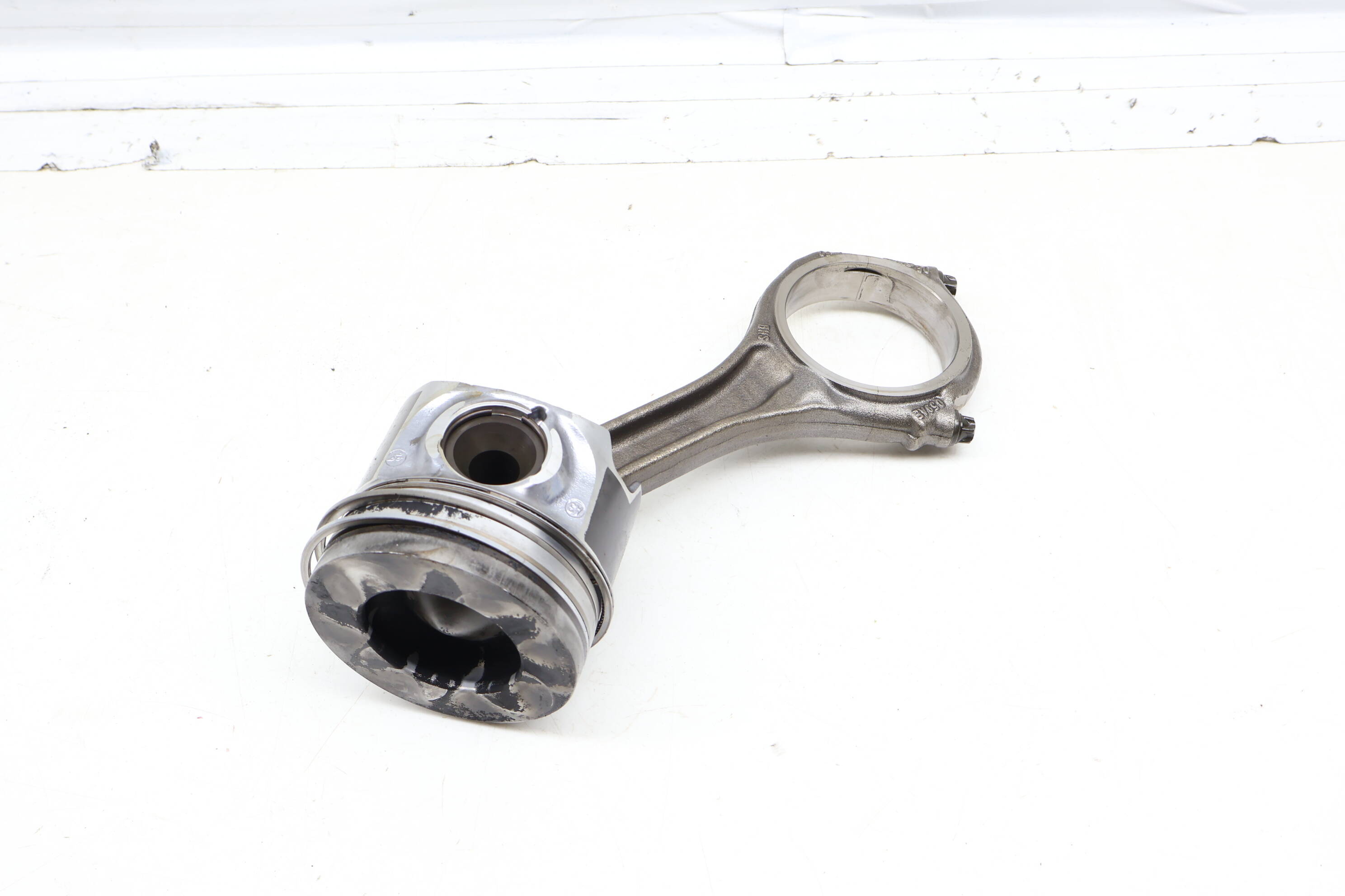 Piston W/ Connecting Rod 059107065DG