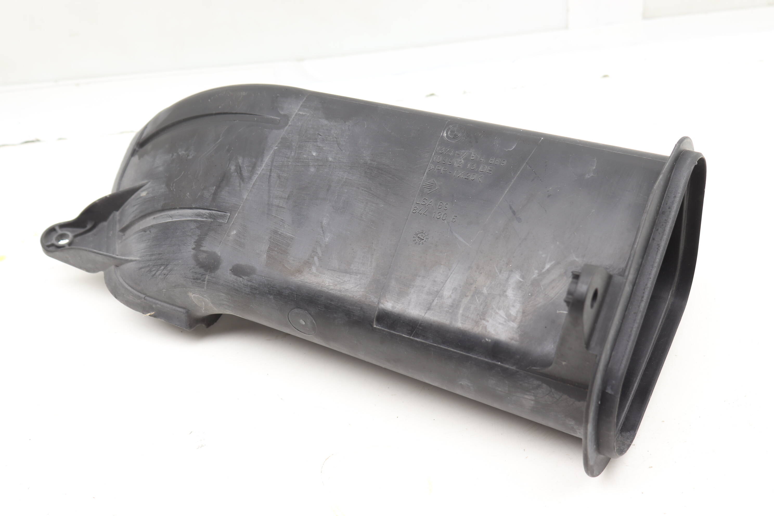 Air Intake Duct / Hose / Tube 13717514869