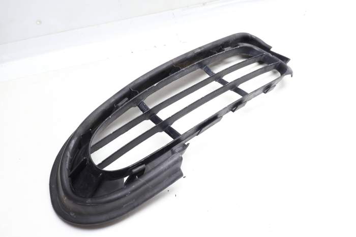 Bumper Grille 98650555300 main product photo