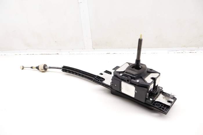Automatic Shifter Assembly W/ Linkage 97042696000 main product photo
