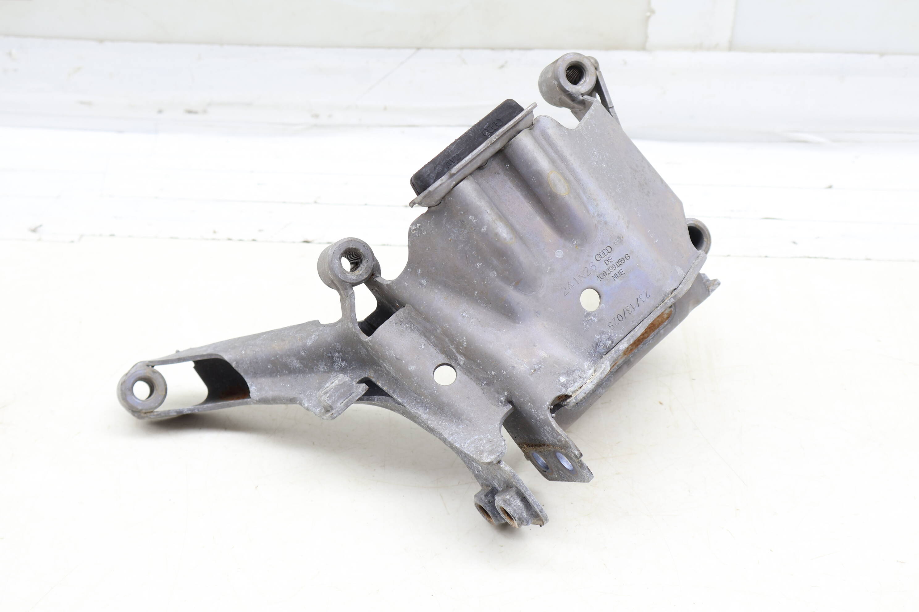 Engine / Motor Mount Plate 4G0399059G