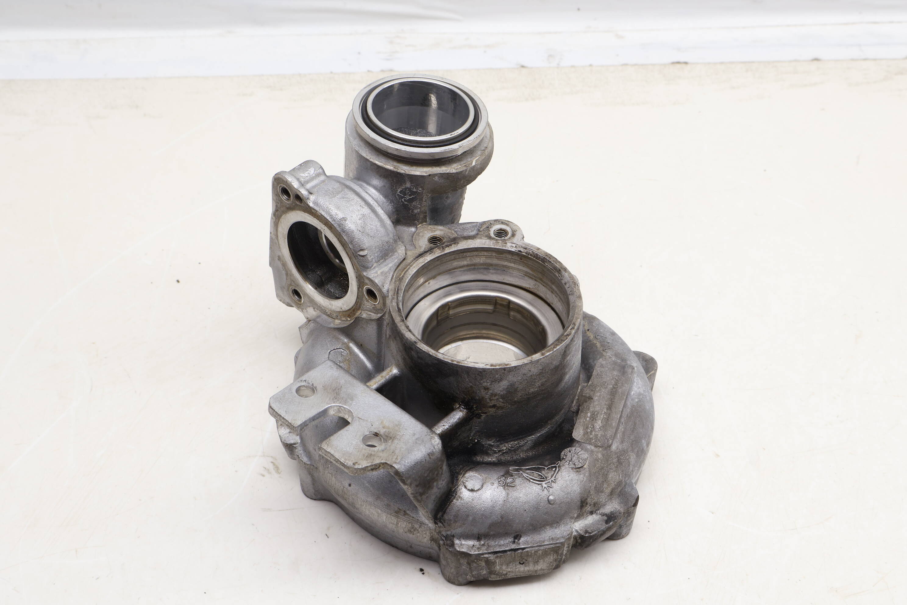Turbo / Turbocharger Housing 11657576985