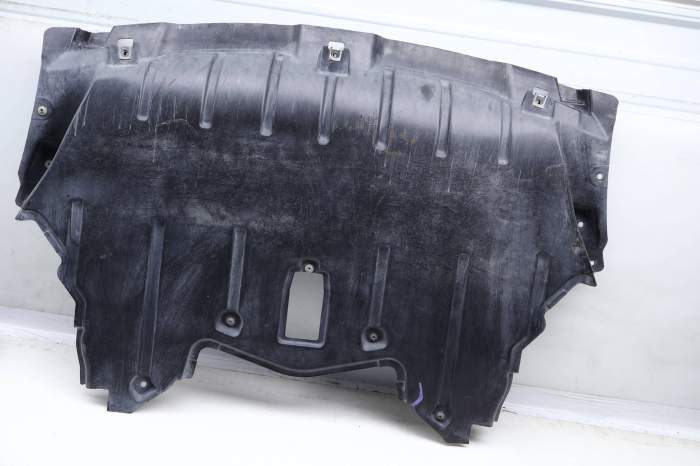 Belly Pan / Skid Plate / Sound Baffle 51757180632 main product photo