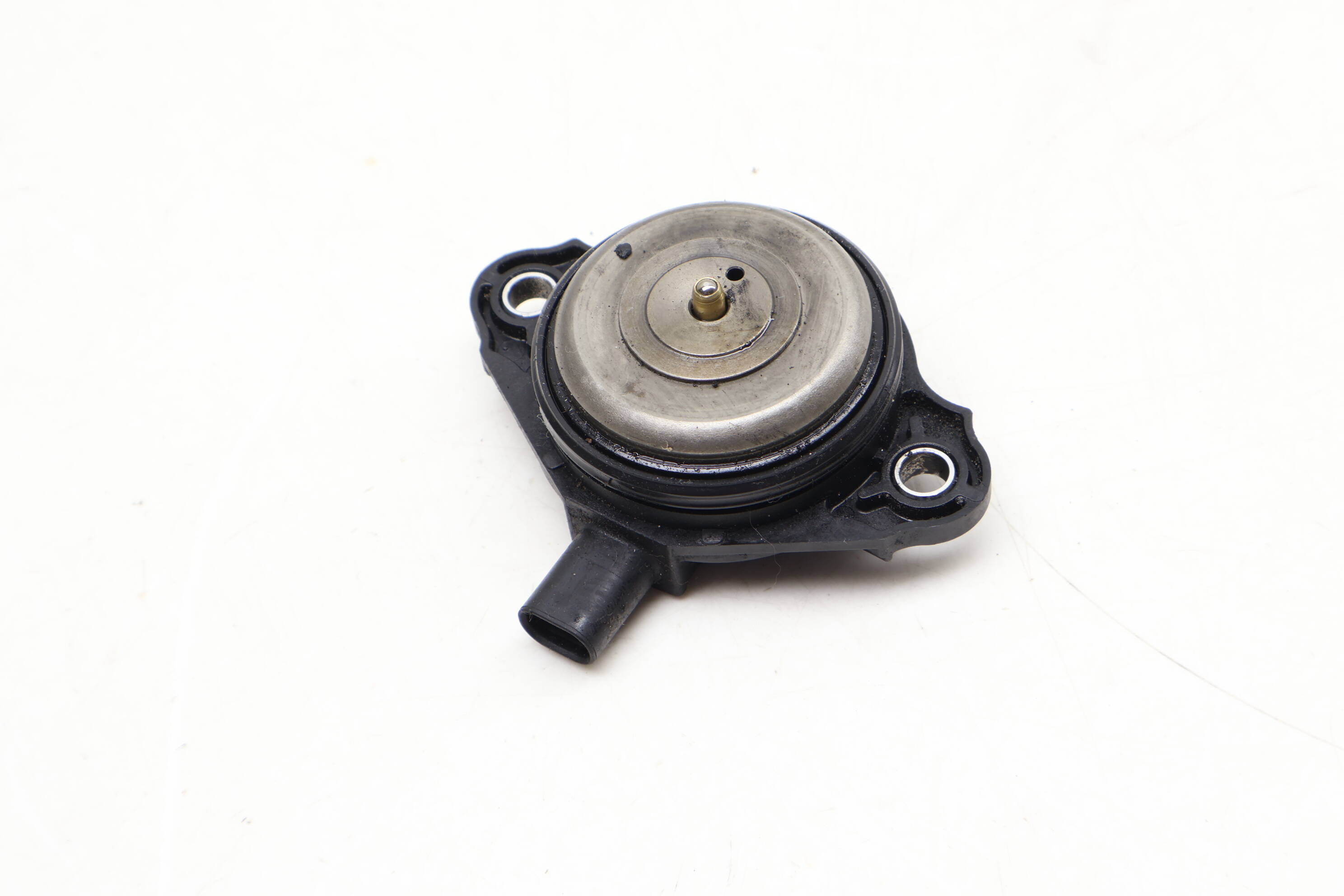 Cam / Camshaft Timing Actuator Solenoid 94610505377