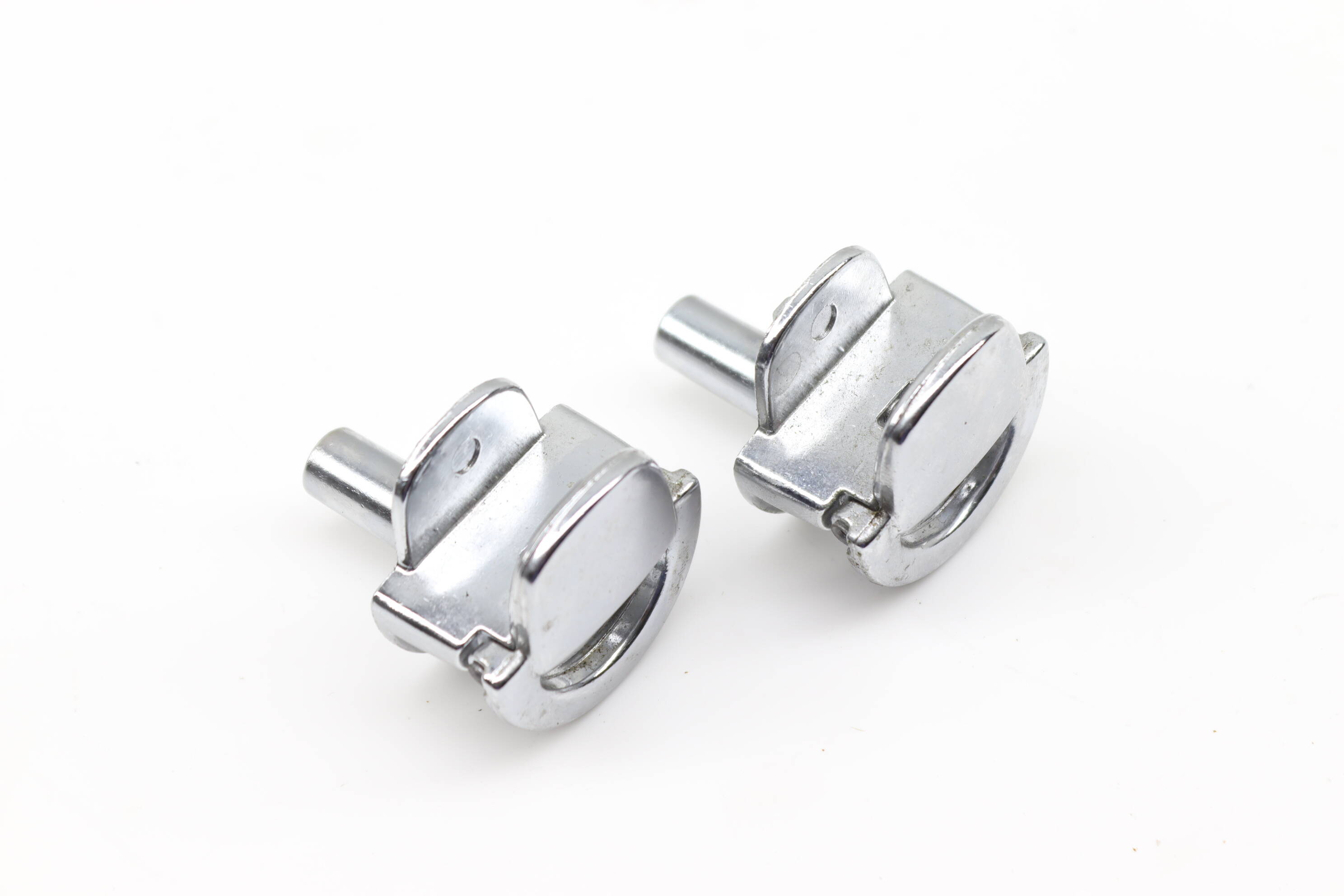 Trunk Tie Down Set 3C9867160