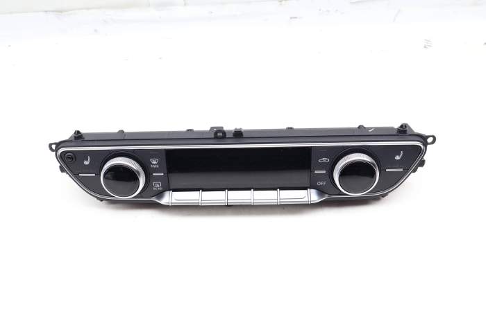 Ac Climate Control / Temp Unit 80A820043T main product photo