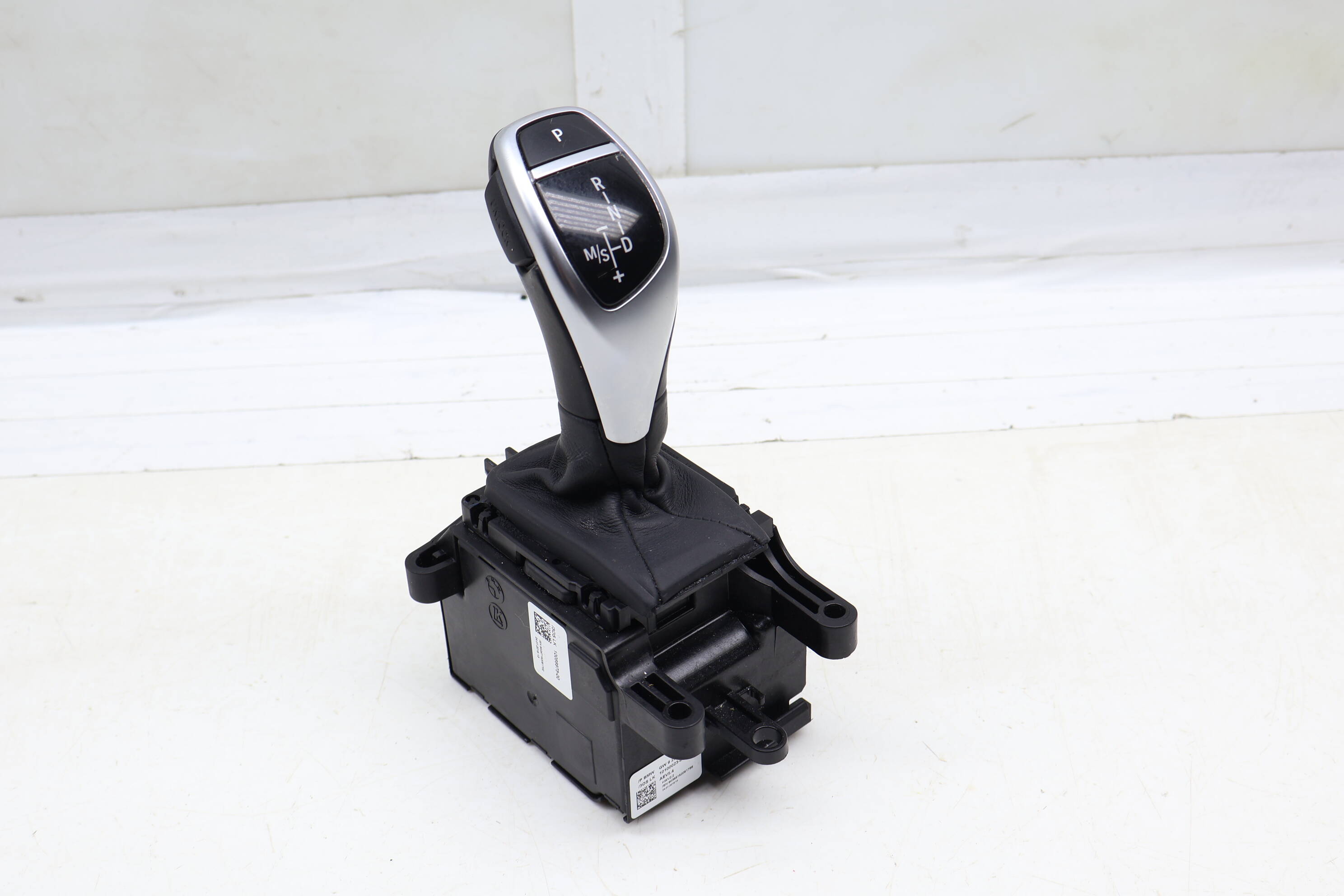 Automatic Gear Shifter Knob Assembly 61319296906