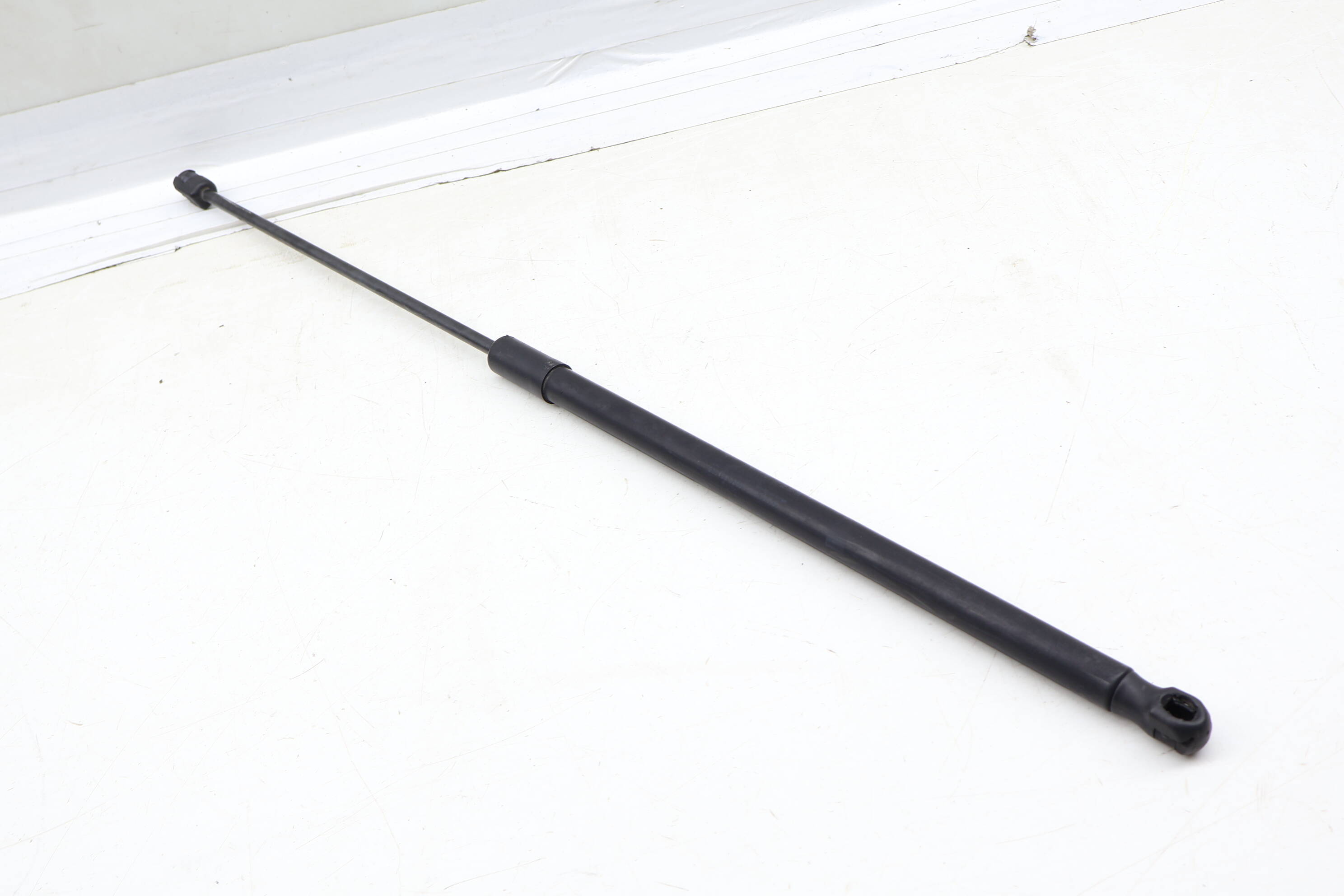 Hood Strut / Shock 2539801264