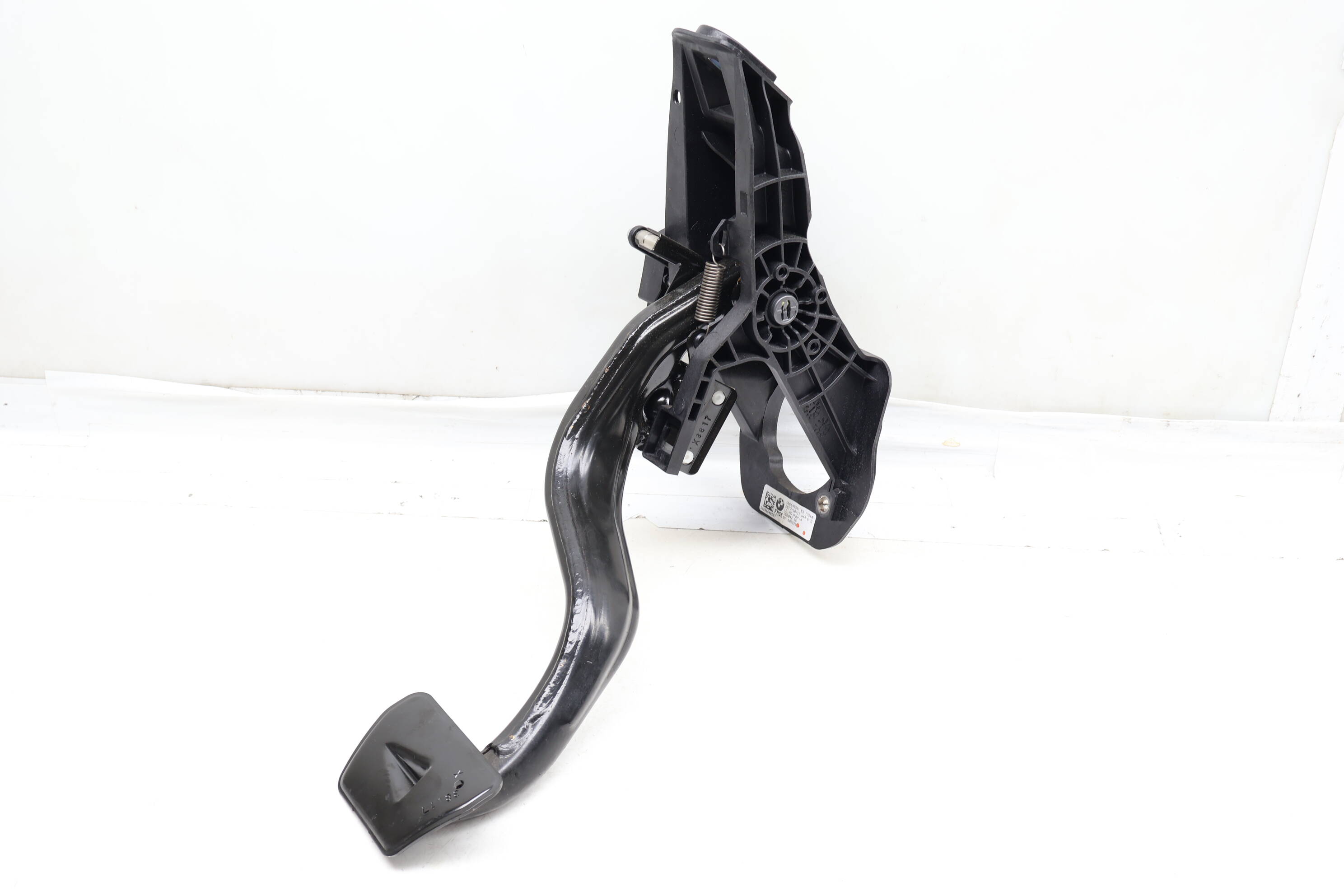 Brake&#x20;Pedal&#x20;Assembly&#x20;35006866485