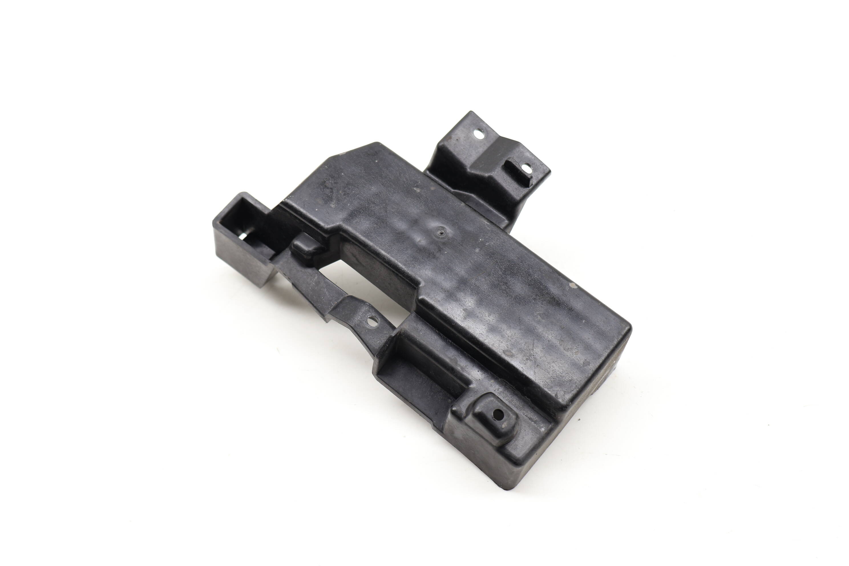 Bumper Mount / Bracket (Inner) 95B807275