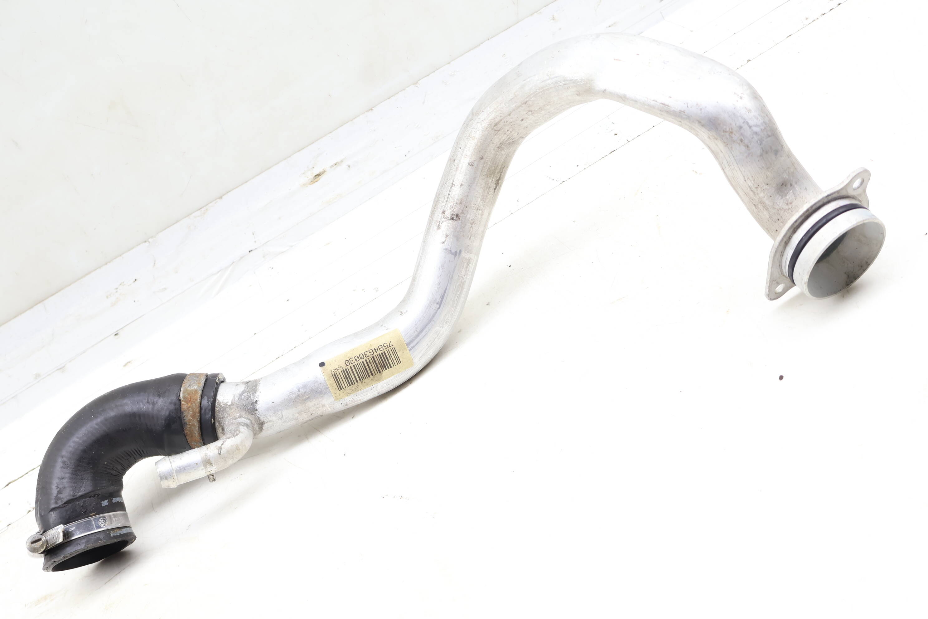 Coolant Water Hose / Line / Pipe 11537584630