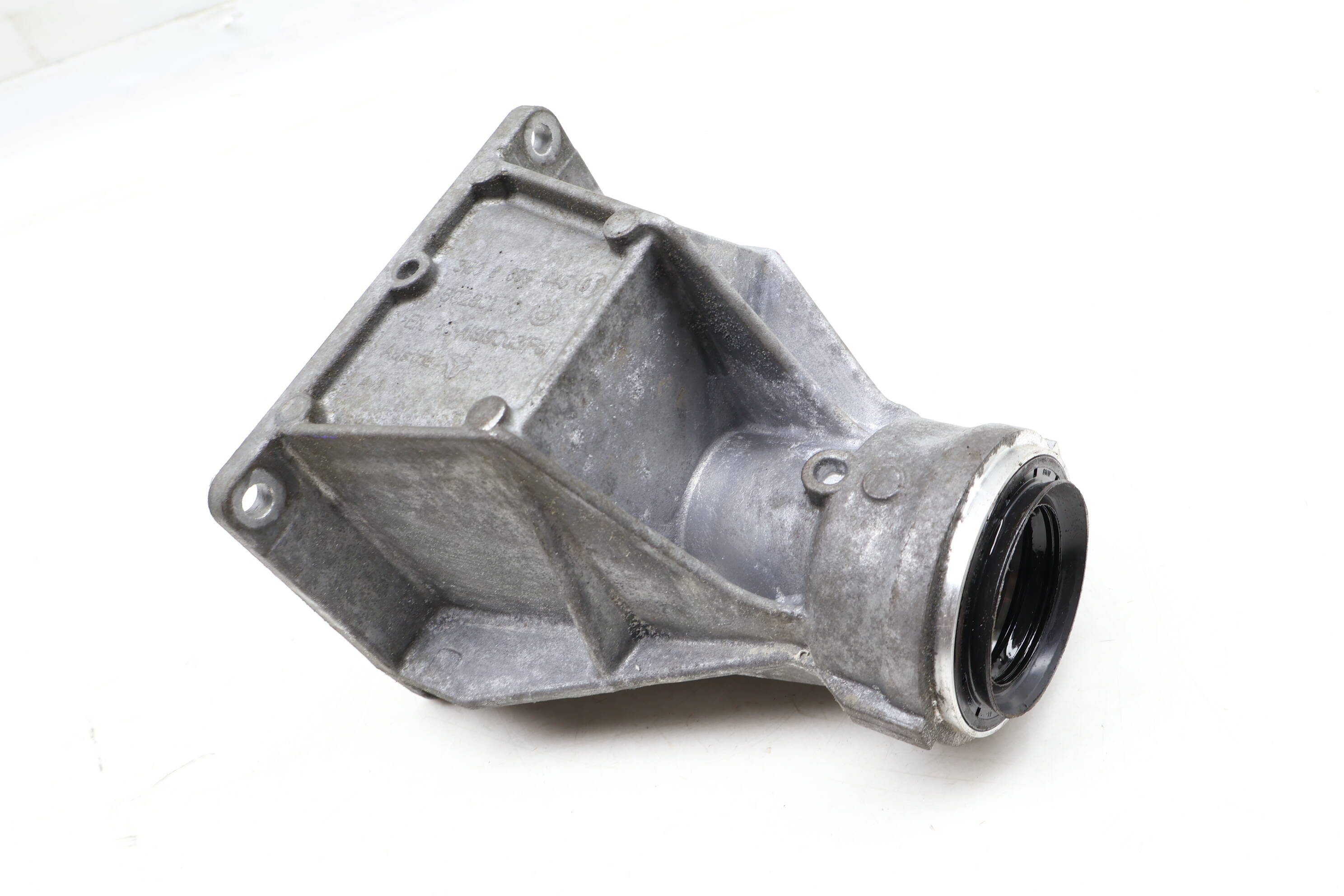 Axle Support Bracket 31508699445