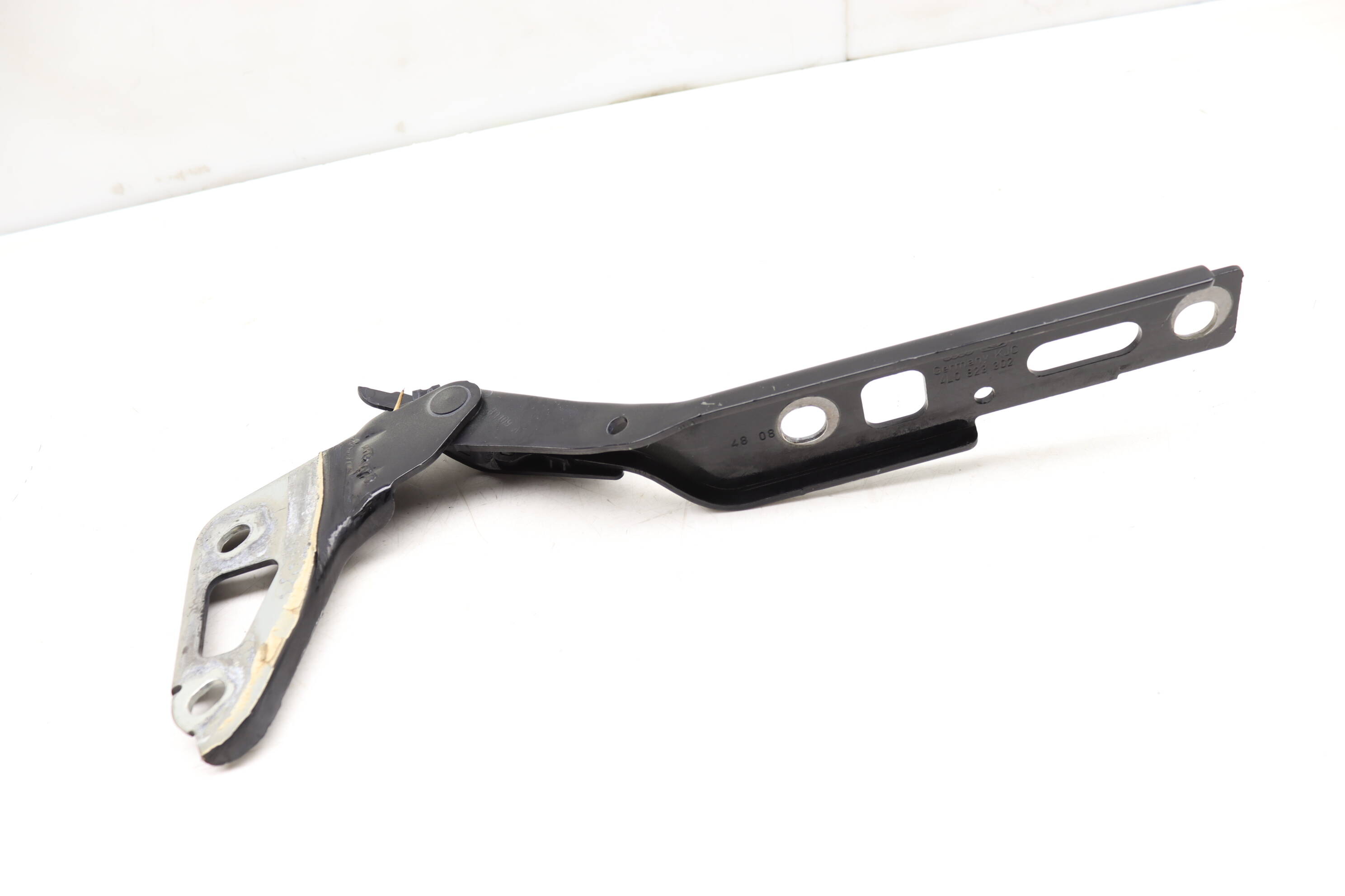 Hood Hinge 4L0823302