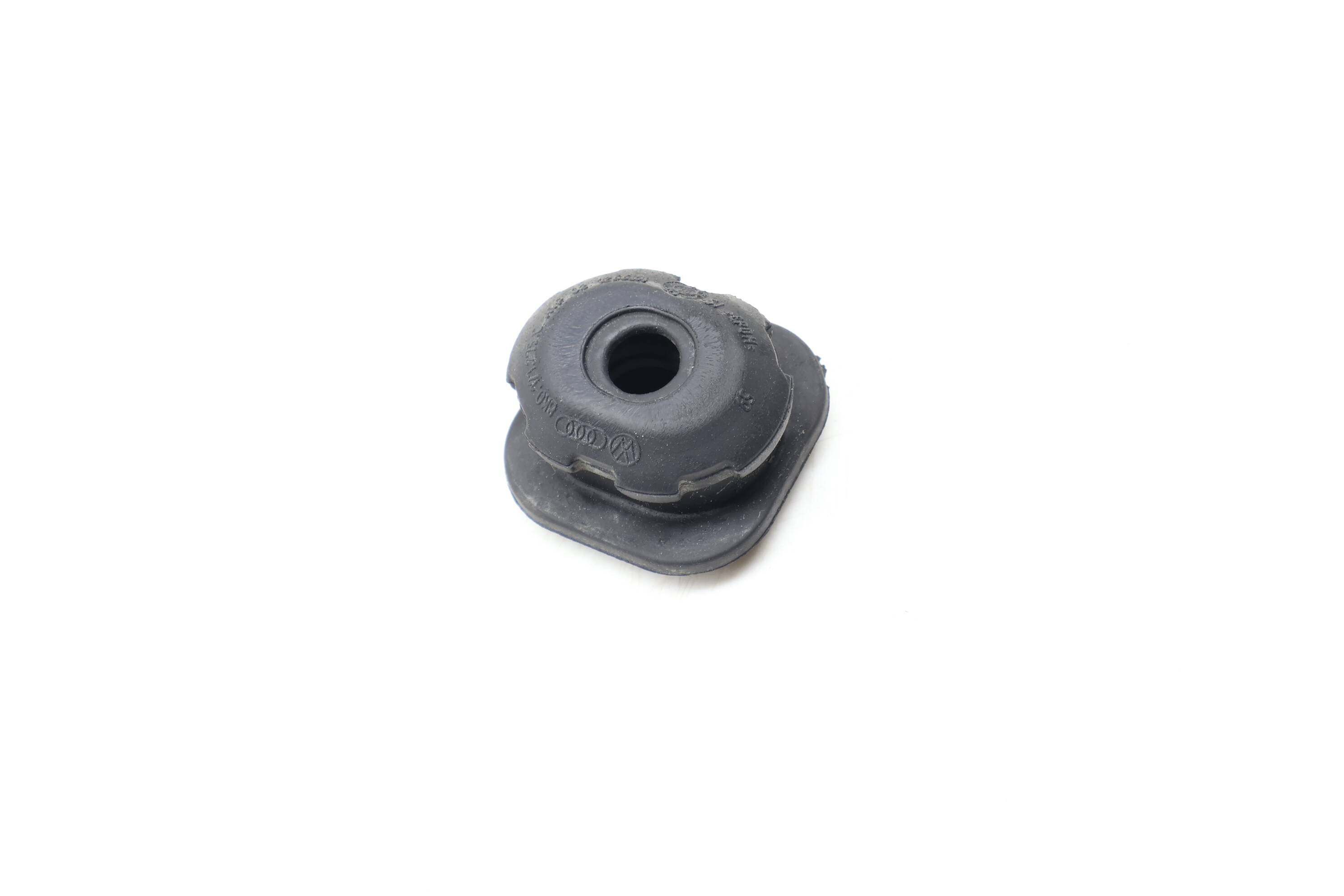 Upper Radiator Rubber Mount 8K0121275C