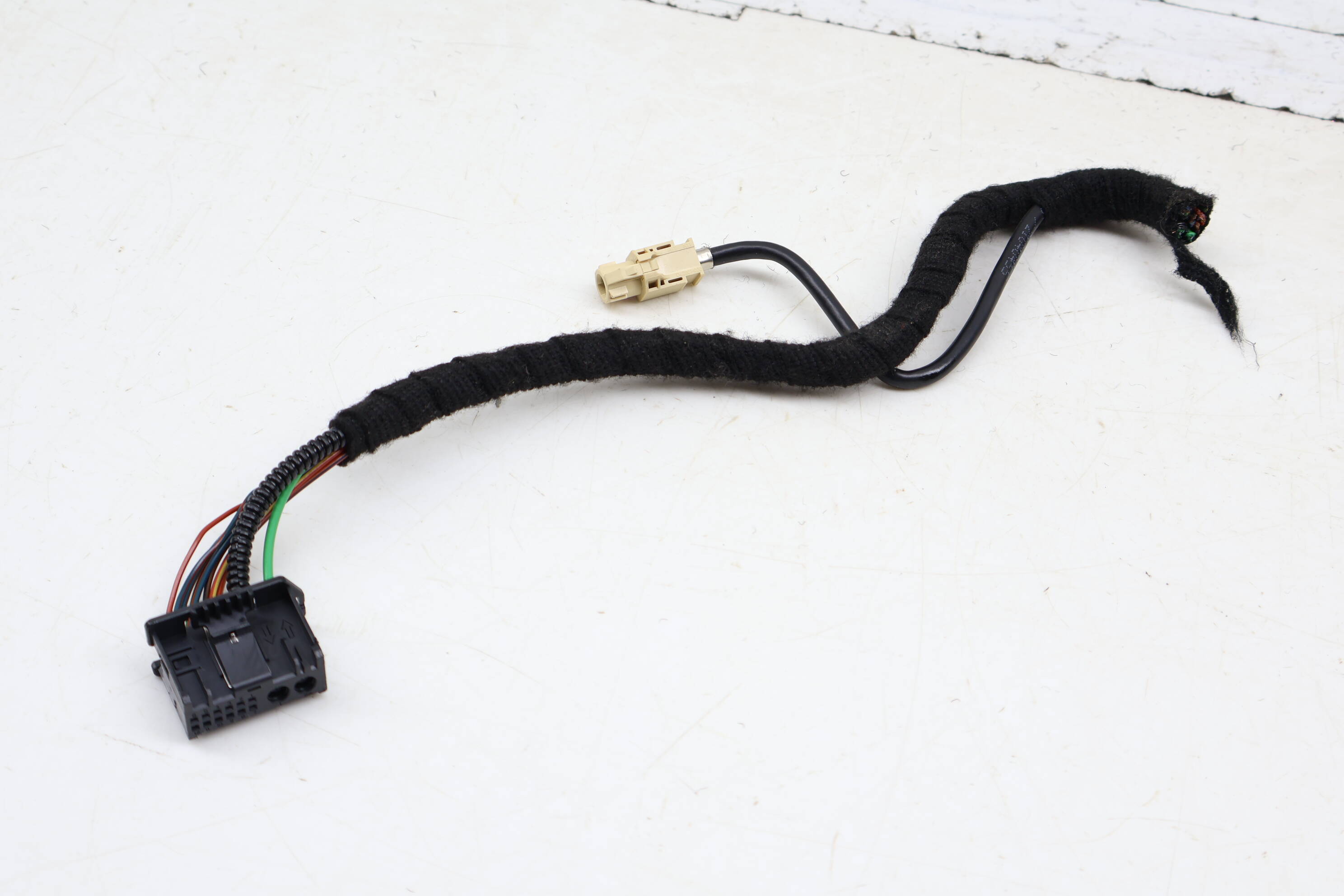 Instrument Cluster Wiring Harness Connector / Pigtail