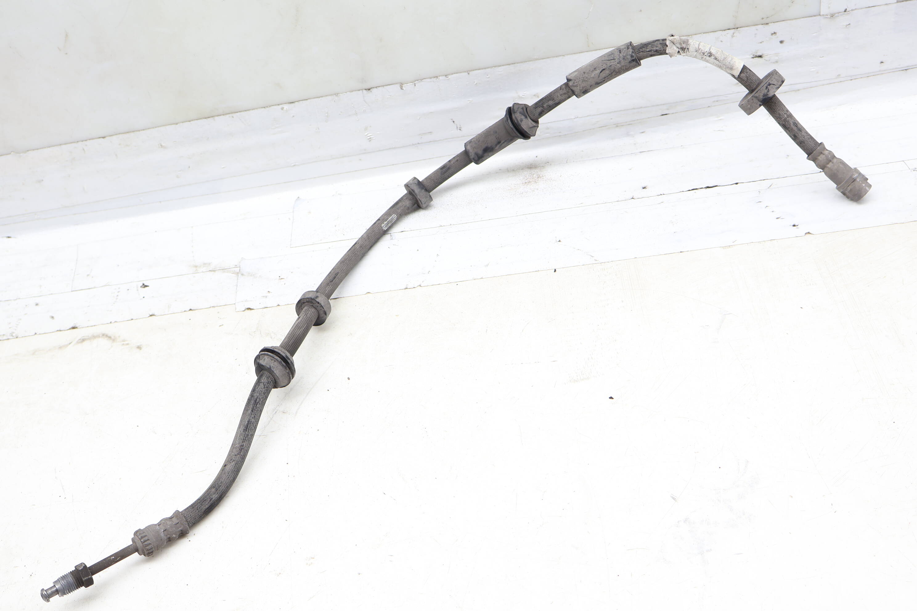 Brake Hose / Line 4M0611707E