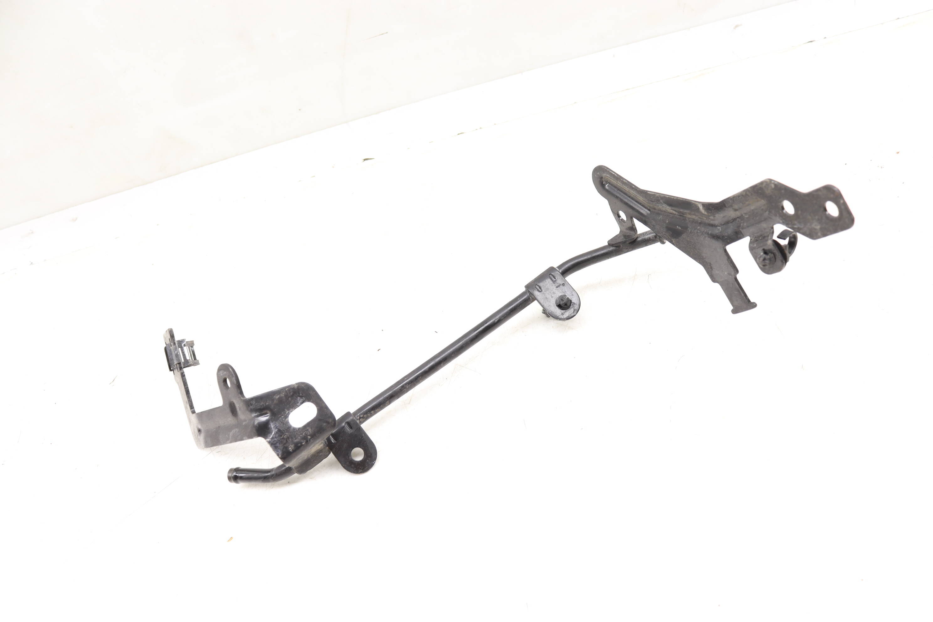 Coolant Line / Pipe / Tube 3C0121070AJ