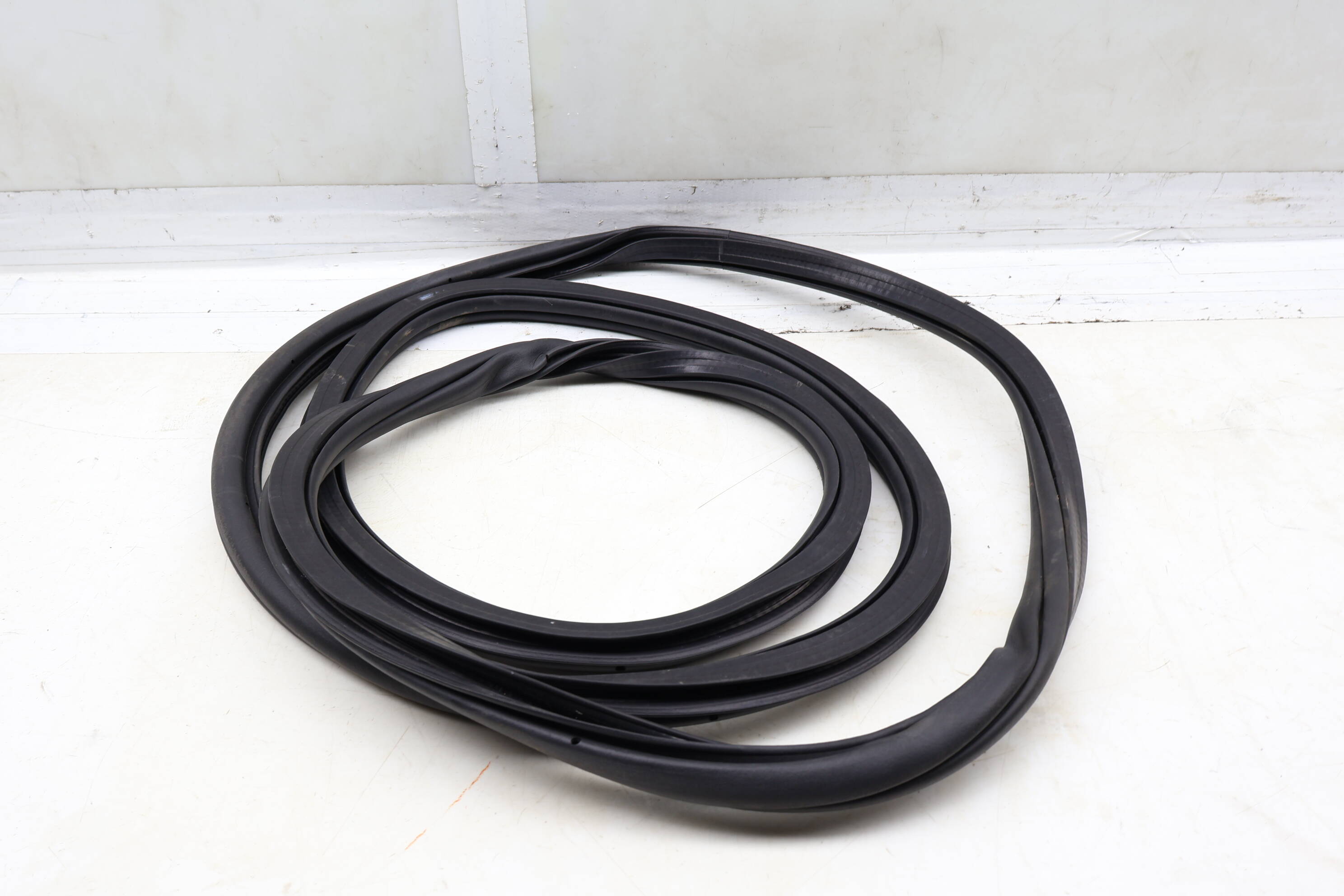 Inner Door Seal / Weather Stripping 3CM867911A