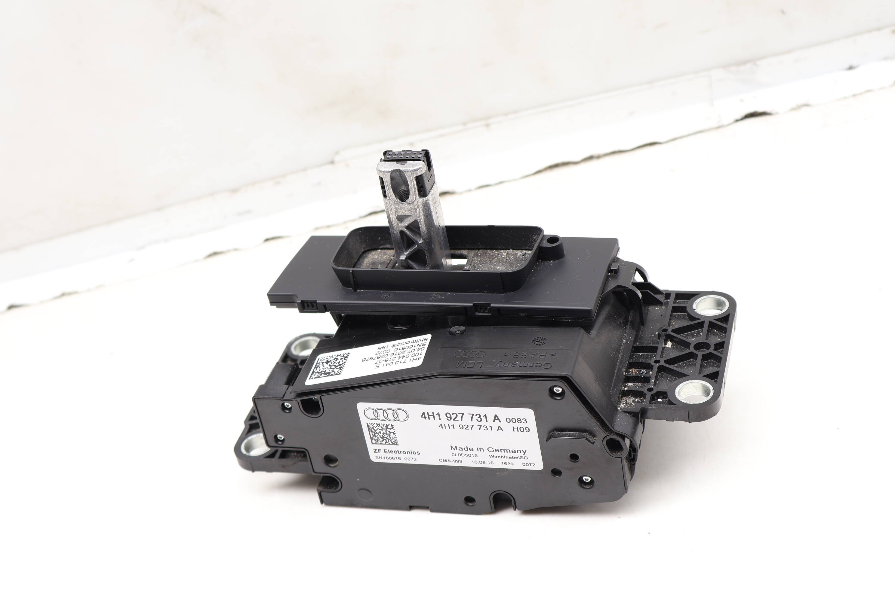 Automatic Shift / Shifter Assembly 4H1713041E