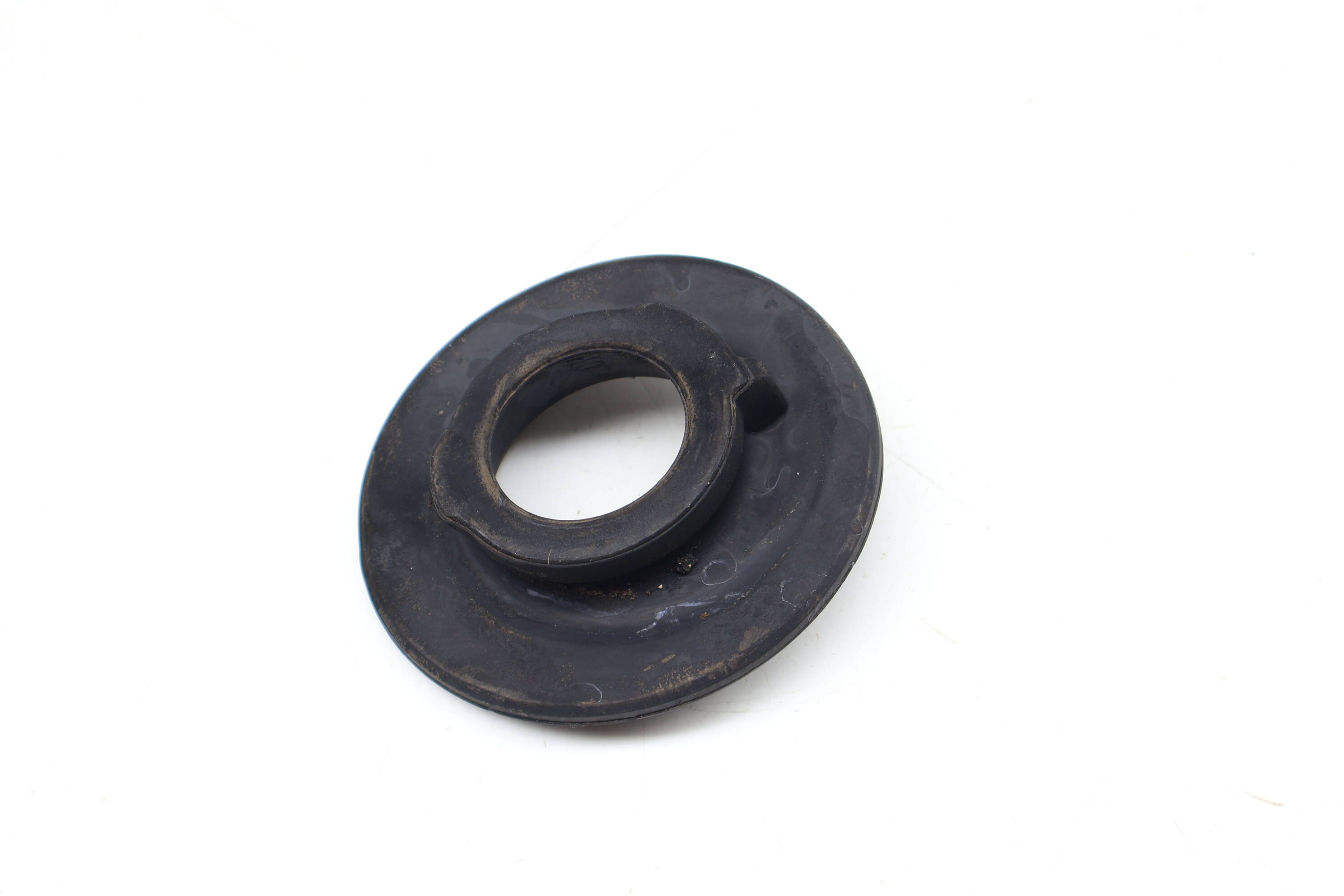 Lower Spring Rubber Mount 5Q0512297D
