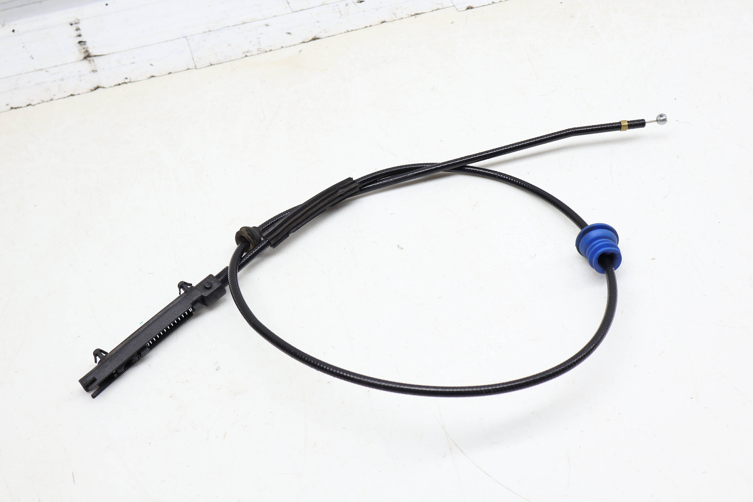 Hood Bowden / Release Cable 7P5823535B