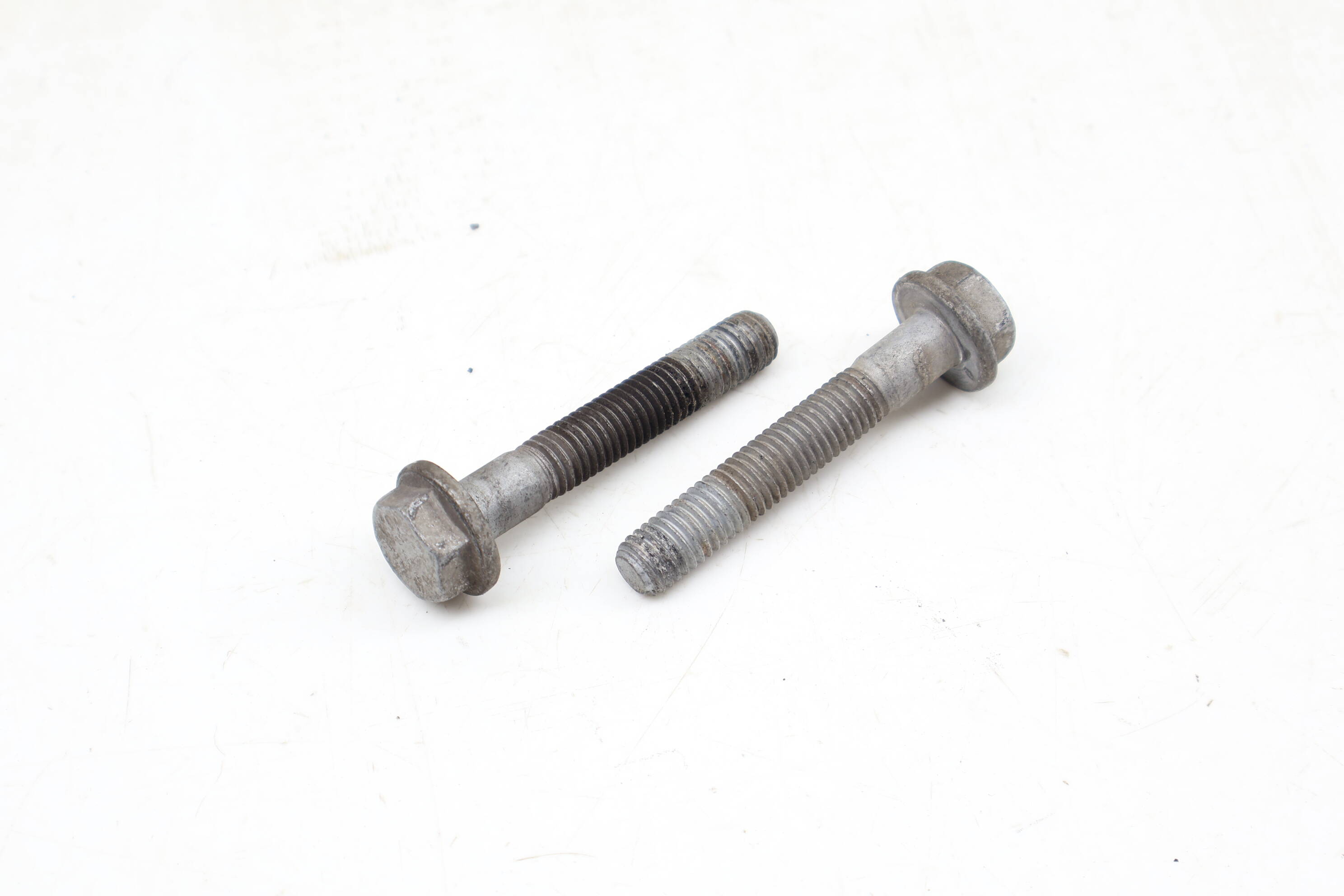 Control Arm / Stabilizer Bracket Bolt Set (2) N10425302