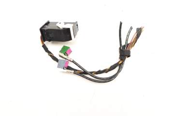 Rear View / Reverse Control Module Wiring Harness Connector