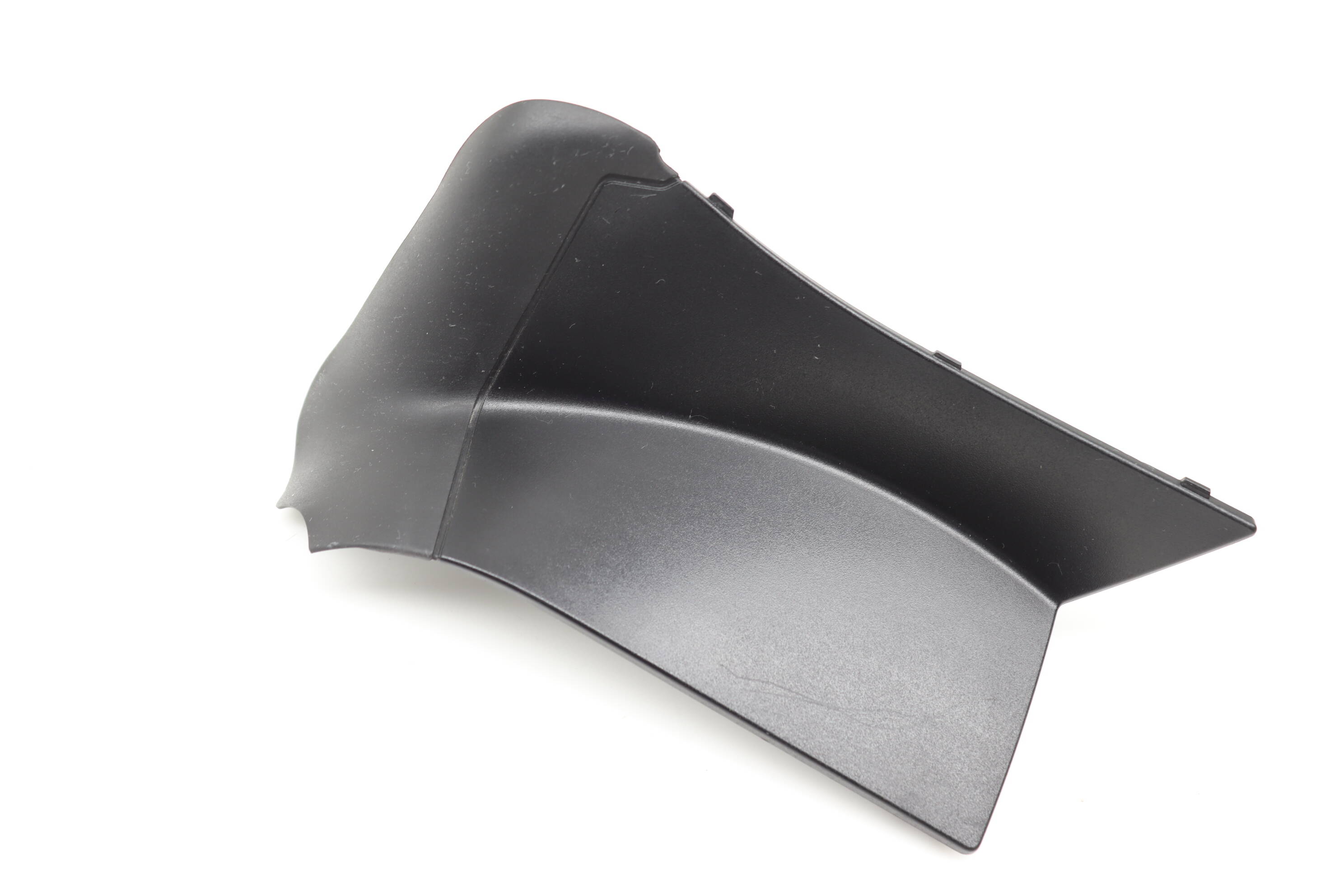 Outer Tail Light / Lamp Trim 8W8945254B