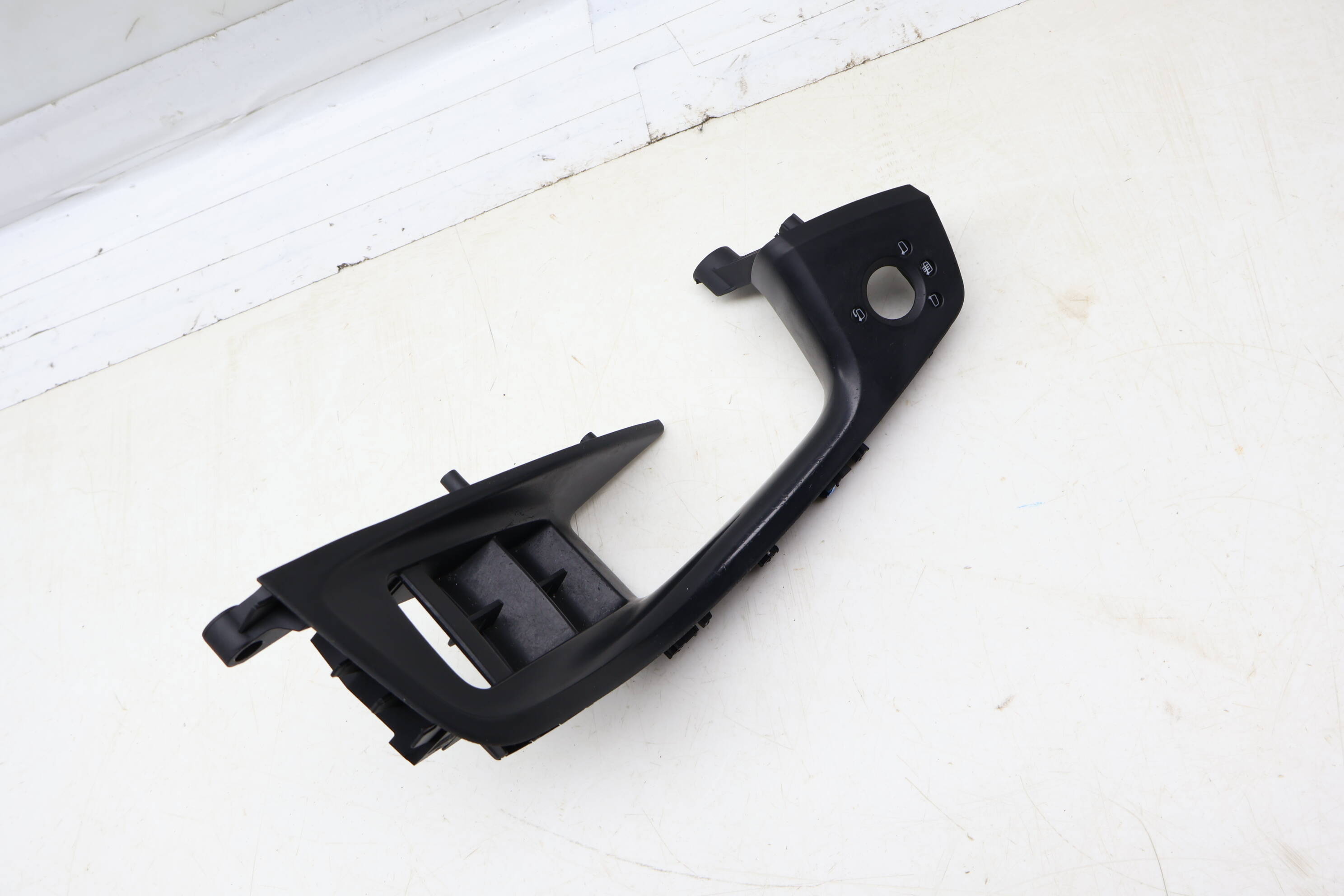 Door Handle Pull / Switch Trim 4G1867171A