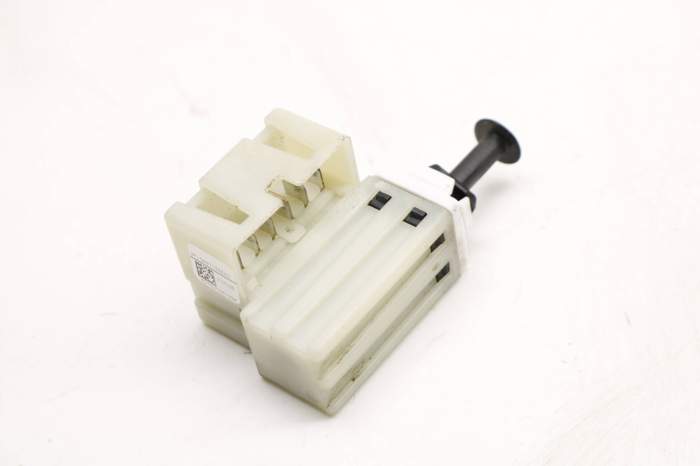 Brake Light Switch / Sensor 04671336AC main product photo