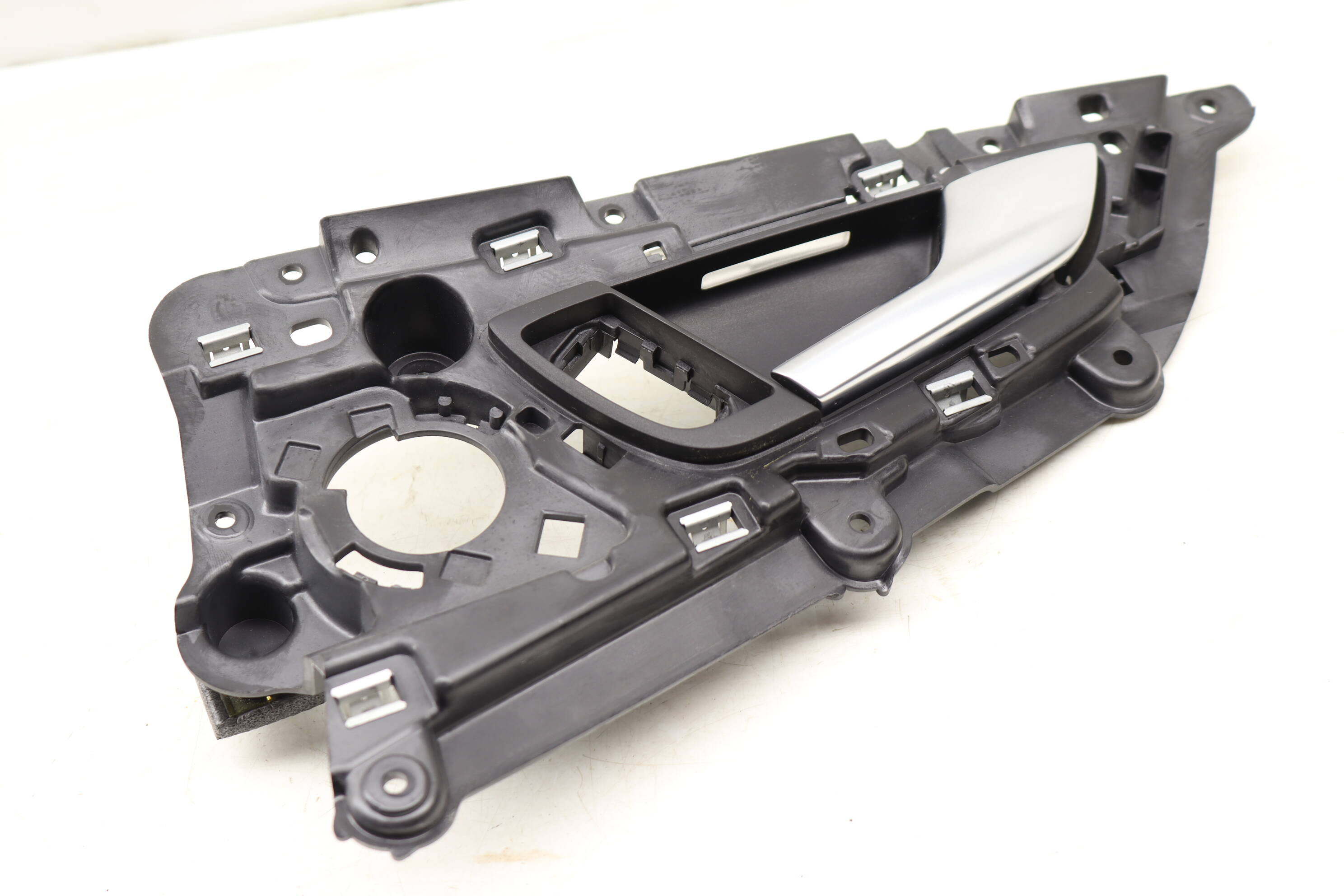 Interior Door Handle / Release 4G8839020A