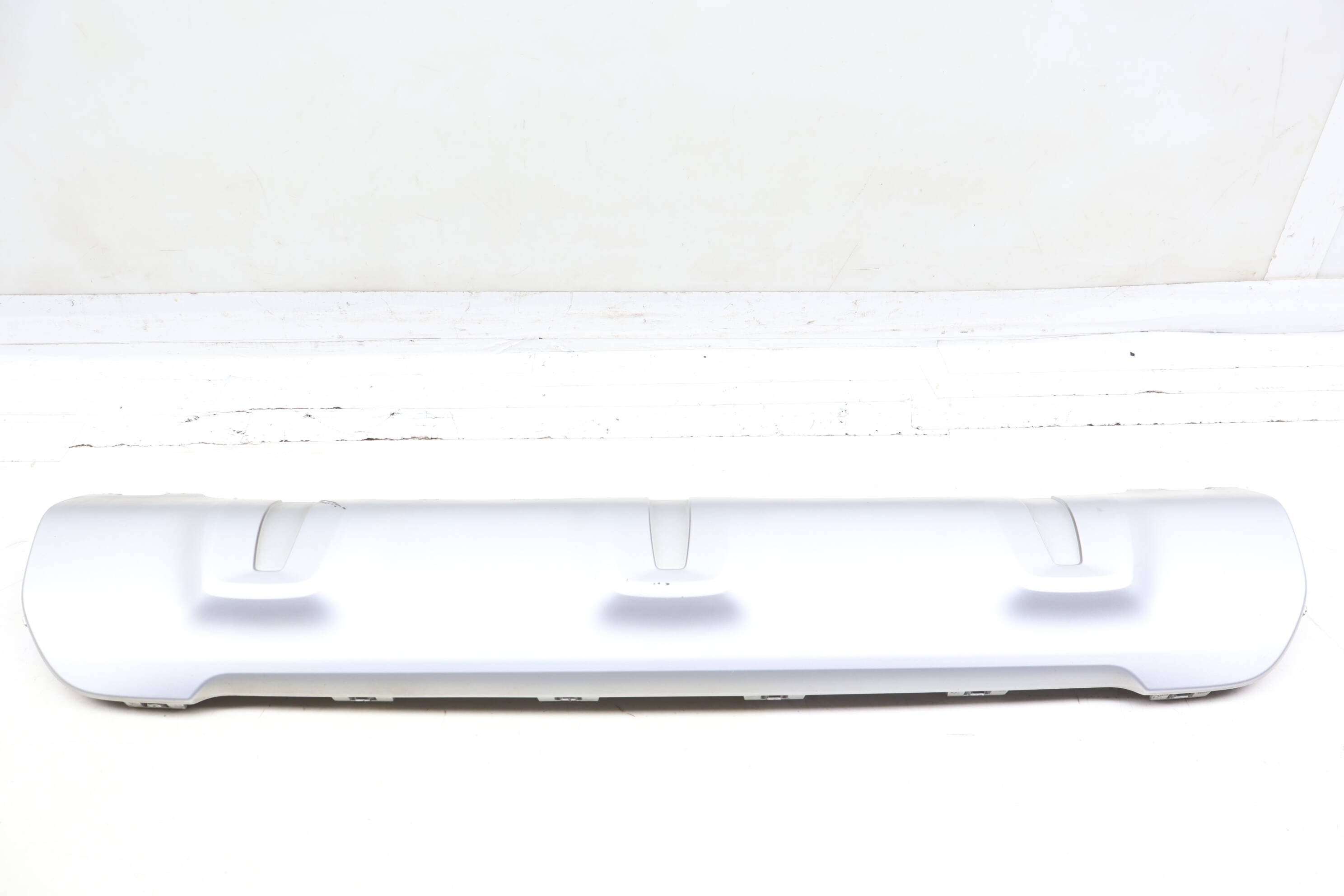 Lower Bumper Trim (Center) 51127400678