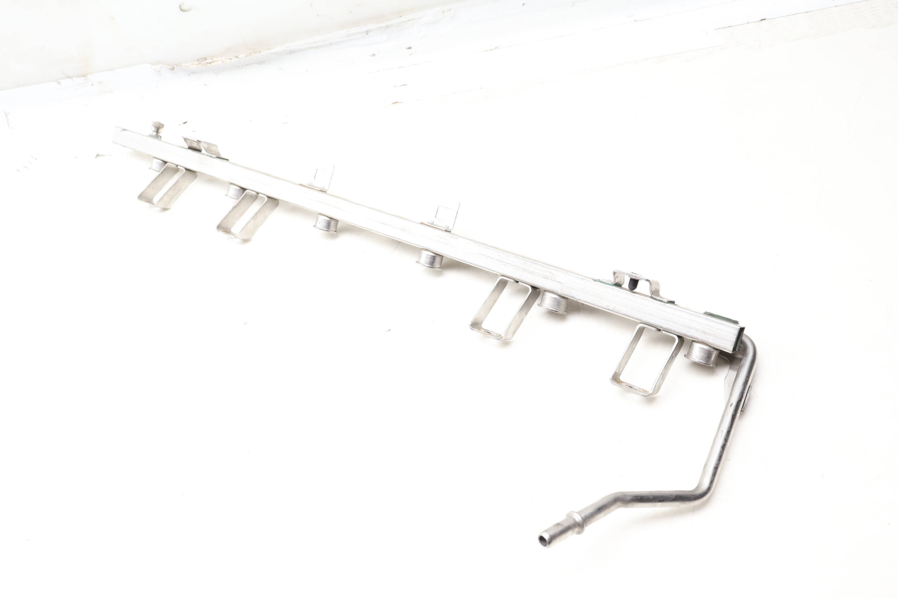 Fuel Rail 13537541454