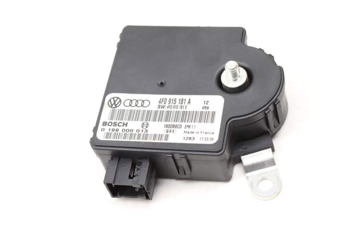 BATTERY MONITORING CONTROL MODULE - AUDI A6 S6 - 4F0915181A
