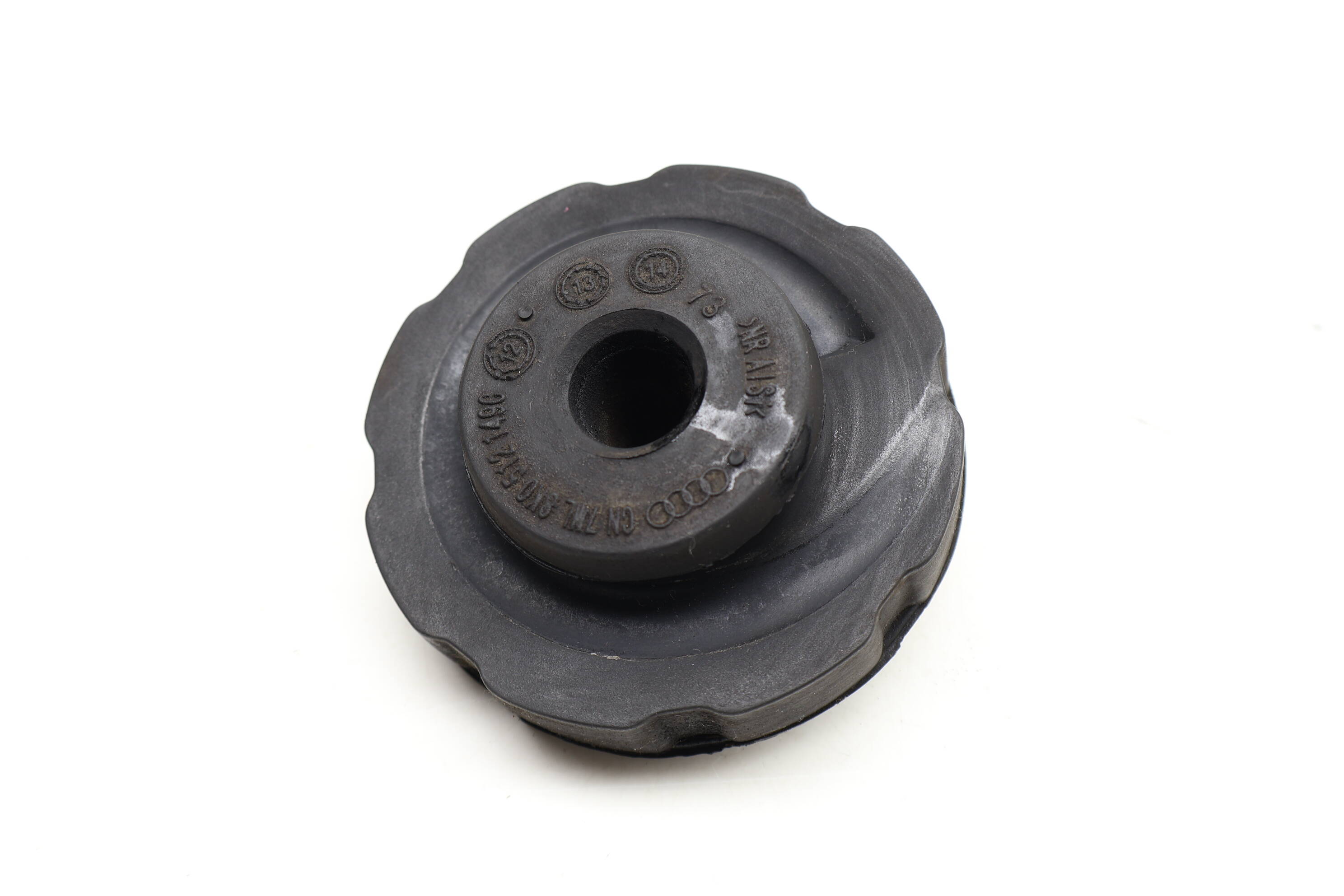 Upper Rubber Spring Plate / Mount 8K0512149C