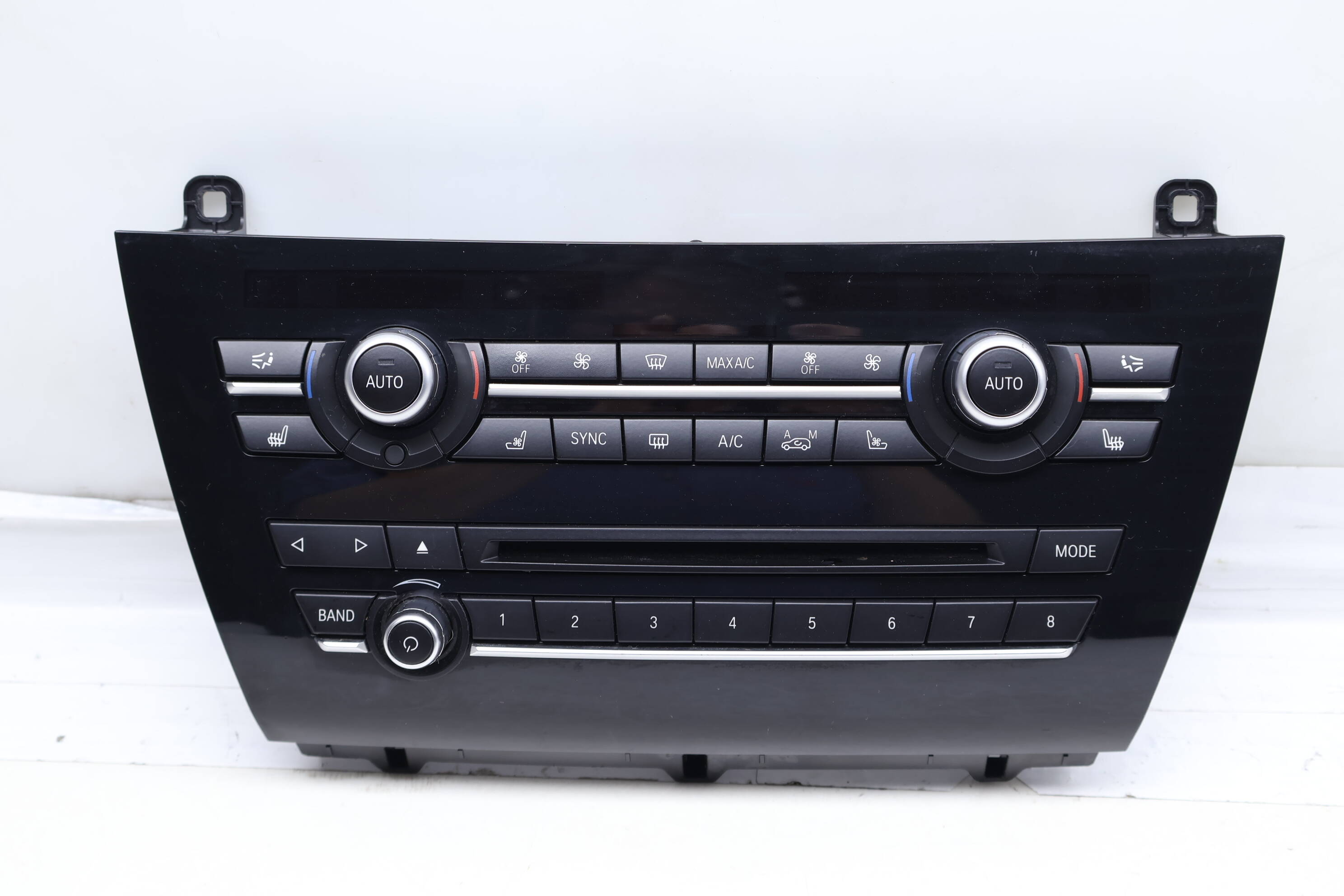 Ac Climate Control / Stereo / Radio Unit 64116831945