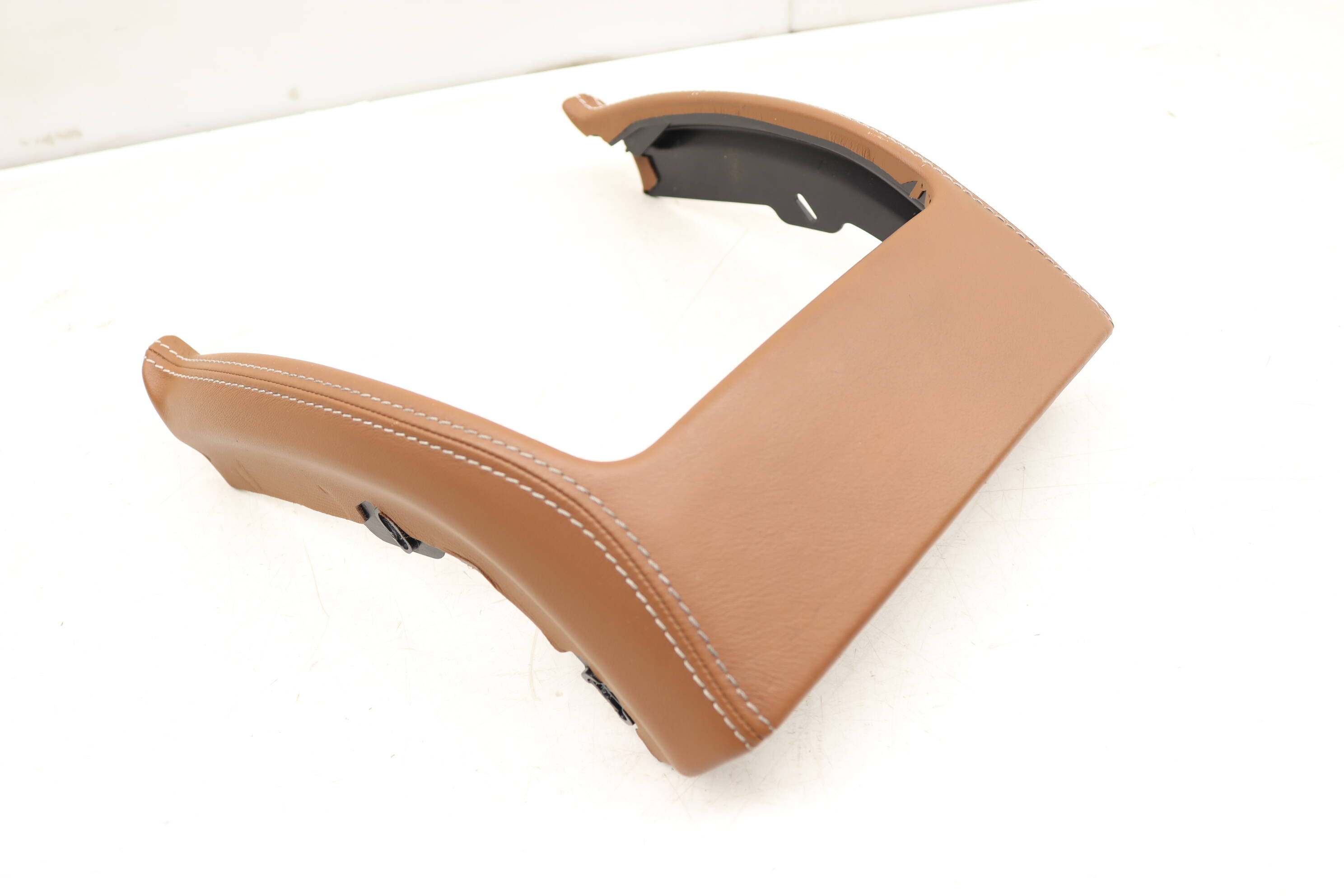 Center&#x20;Console&#x20;Trim&#x20;Panel&#x20;&#x28;Upper&#x29;&#x20;51169237103