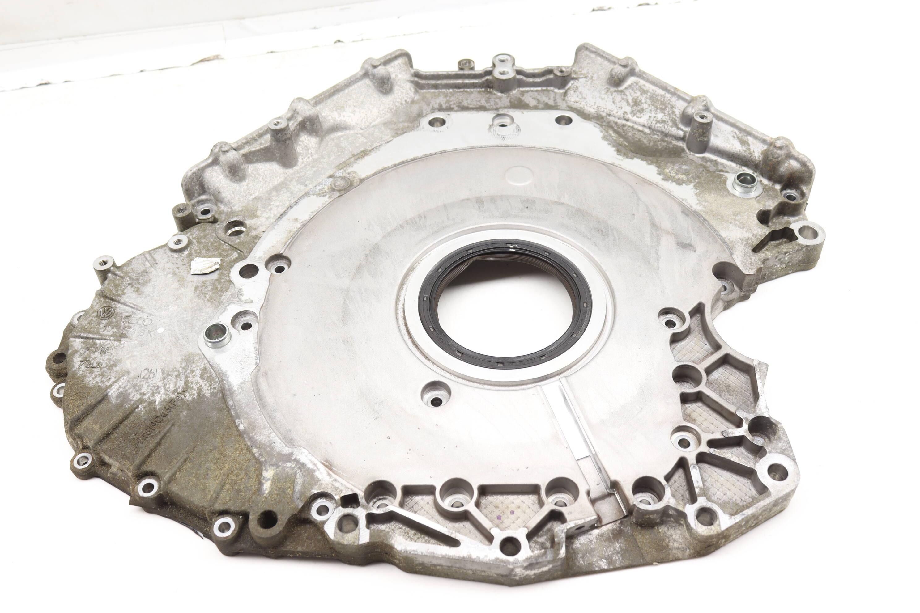 Engine Sealing Flange / Plate 079103173BK