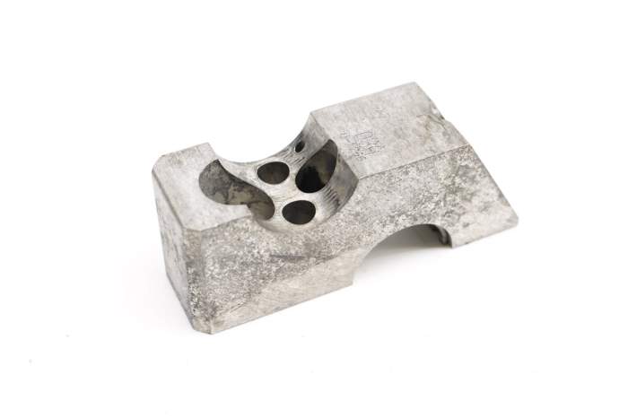 Tdi Engine Cam / Camshaft Bearing Cap (03A) main product photo