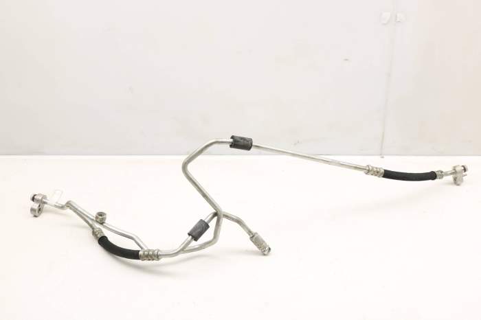 Ac Hose / Line / Pipe 64539228234 main product photo