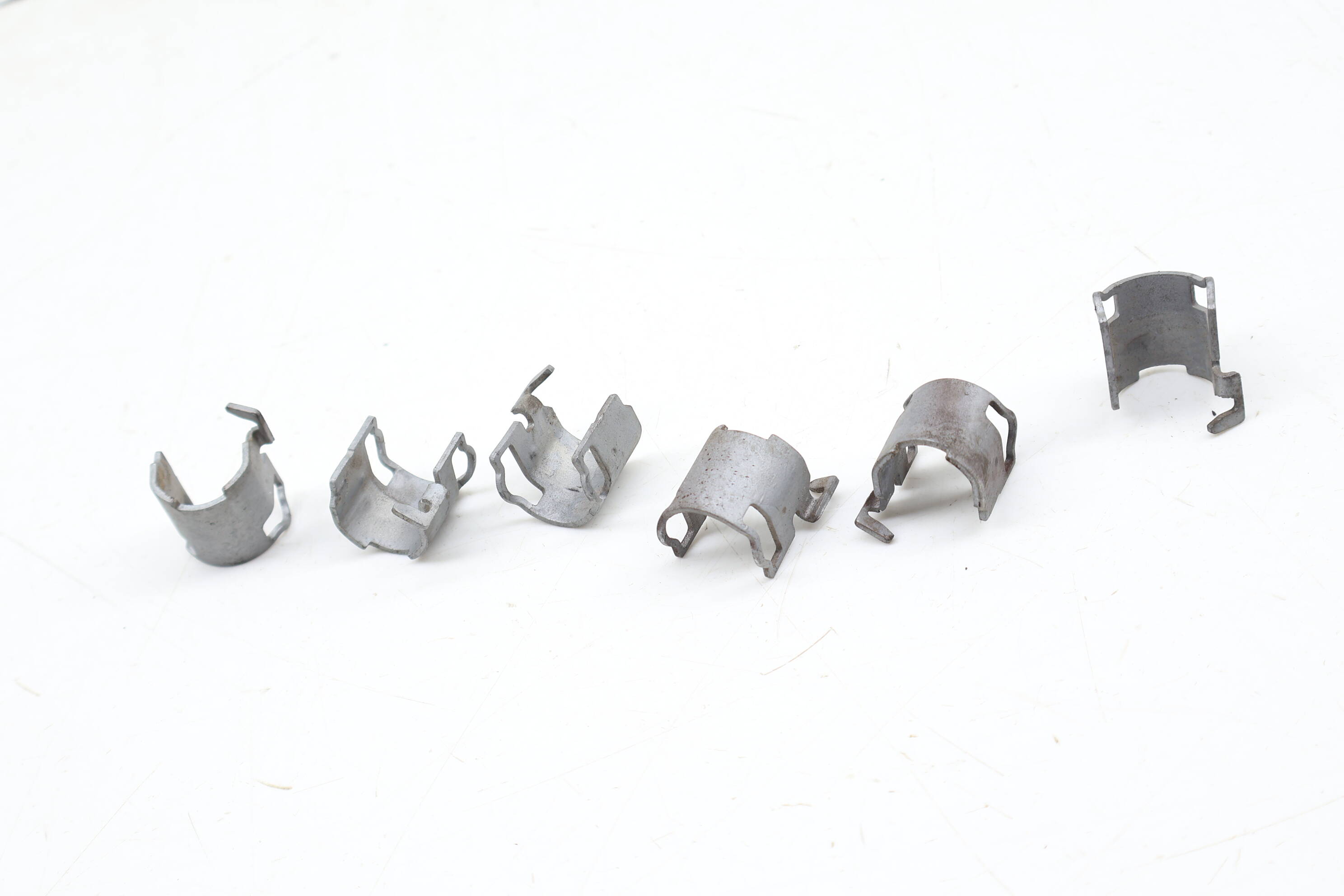 Fuel Injector Clip Set (6) 06E133036A