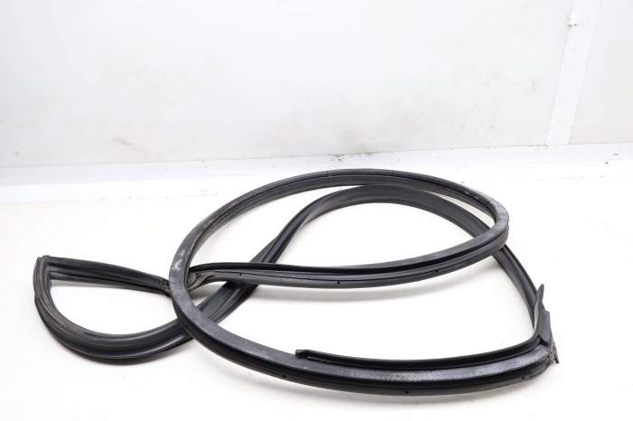 Inner Door Seal / Weather Stripping 8N8831707 main product photo