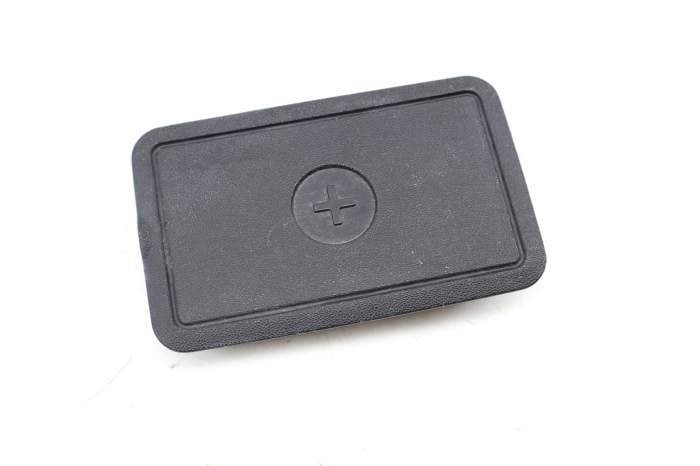 Battery Jumper Point Cover / Cap 95B819424 main product photo