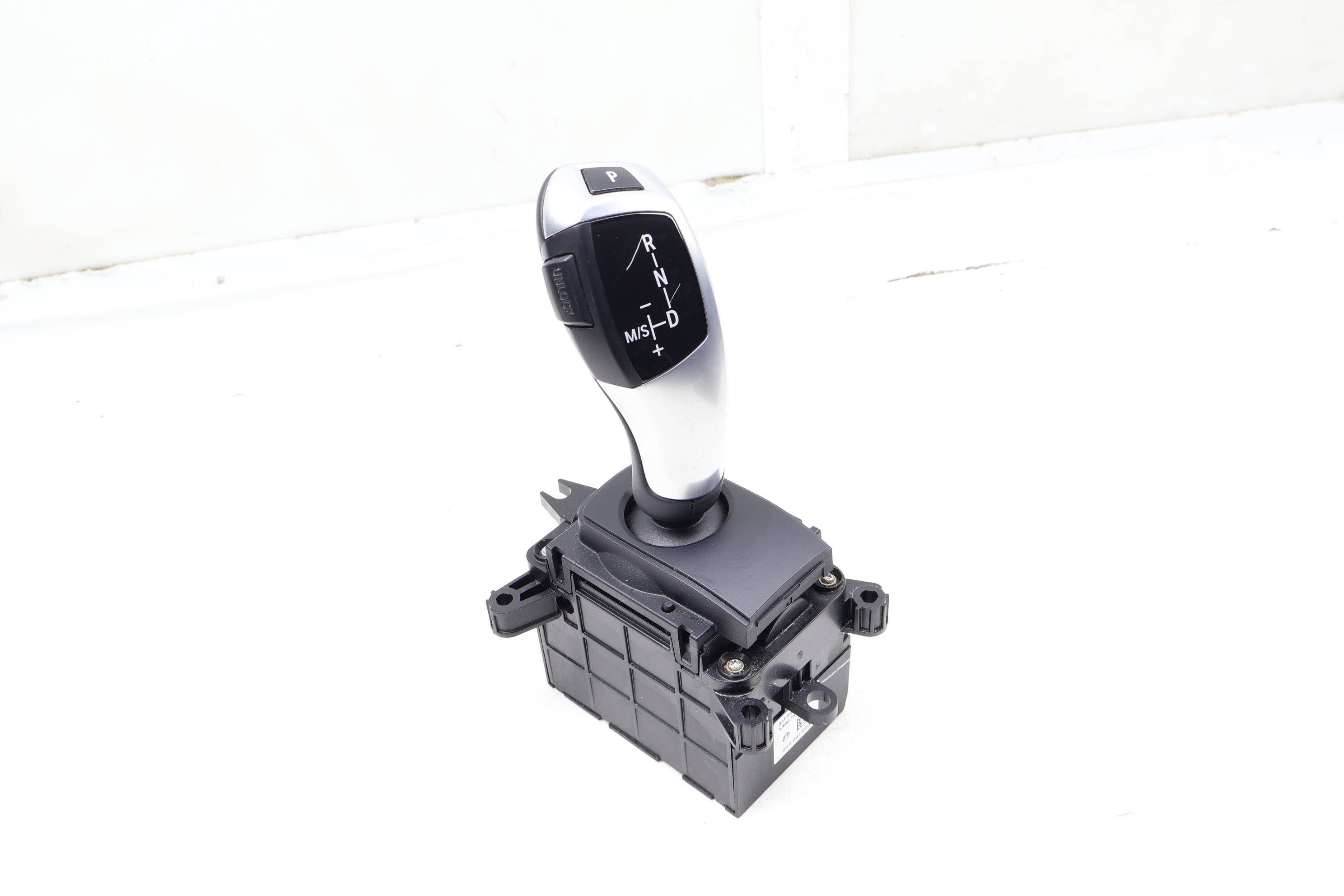 Automatic Gear Shifter Knob Assembly 61316832385