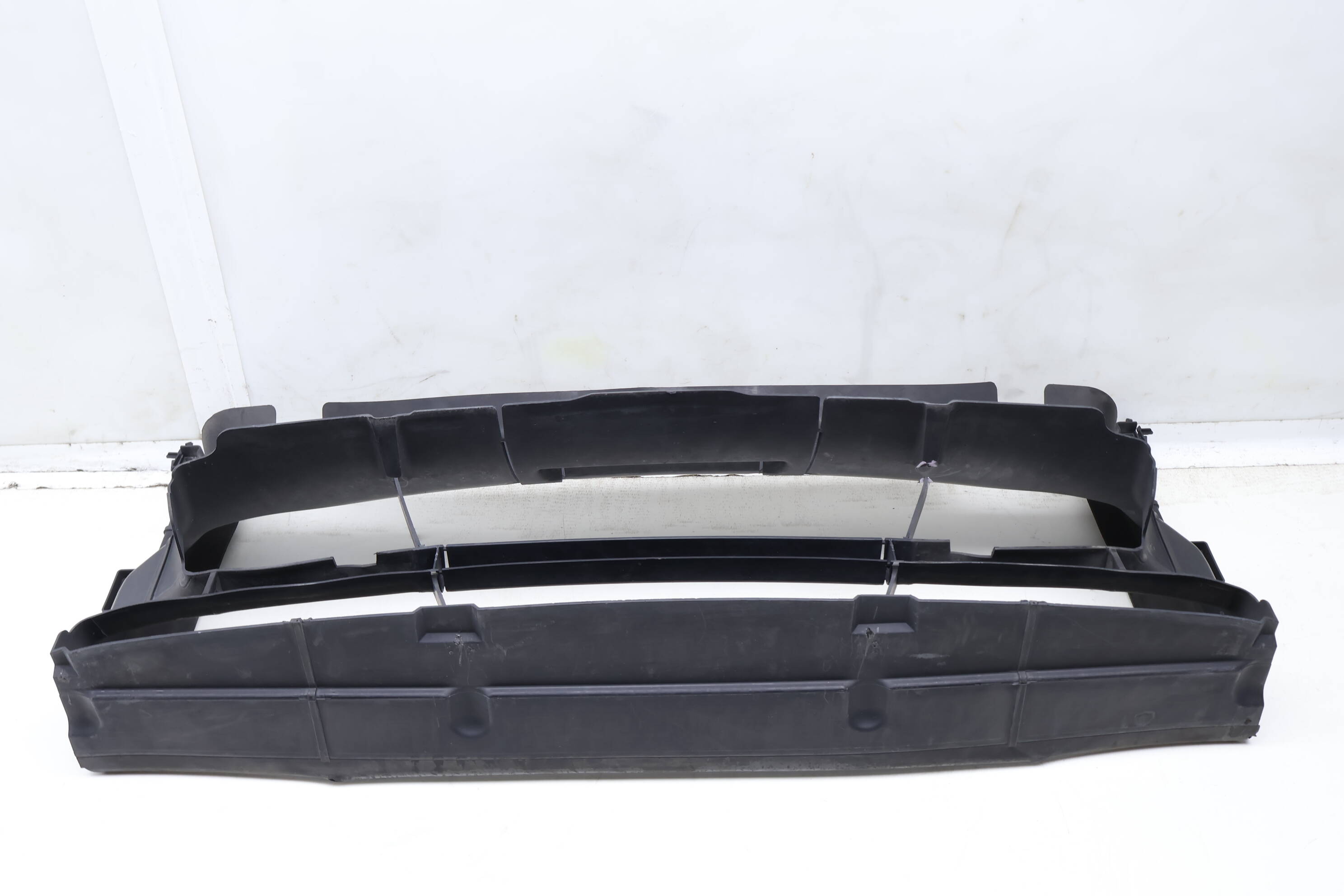 Radiator Air Duct / Guide (Lower) 51747255414